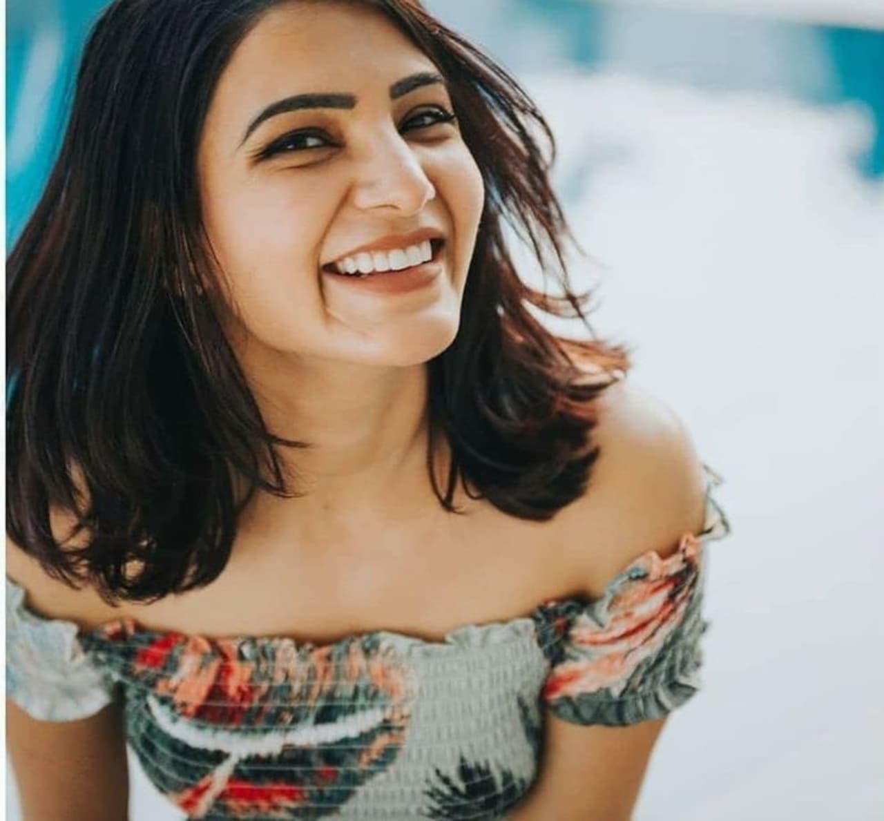 <p>ஊரடங்கில் அடங்காமல் கணவருடன் பைக்கில் சுற்றும் சமந்தா.... புகைப்படங்கள் உள்ளே ! </p> <p>ஊரடங்கில் அடங்காமல் கணவருடன் பைக்கில் சுற்றும் சமந்தா.... புகைப்படங்கள் உள்ளே ! </p>