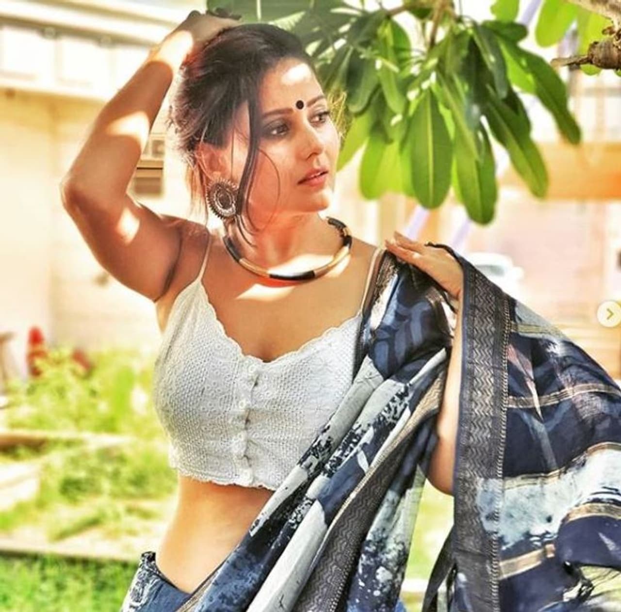 <p>ಅರ್ಚನಾ ಹುಟ್ಟಿದ್ದು ಮಾರ್ಚ್ 1,1990ರಲ್ಲಿ ಮೂಲತಃ ಮುಂಬೈನವರು.</p> <p>ಅರ್ಚನಾ ಹುಟ್ಟಿದ್ದು ಮಾರ್ಚ್ 1,1990ರಲ್ಲಿ ಮೂಲತಃ ಮುಂಬೈನವರು.</p>