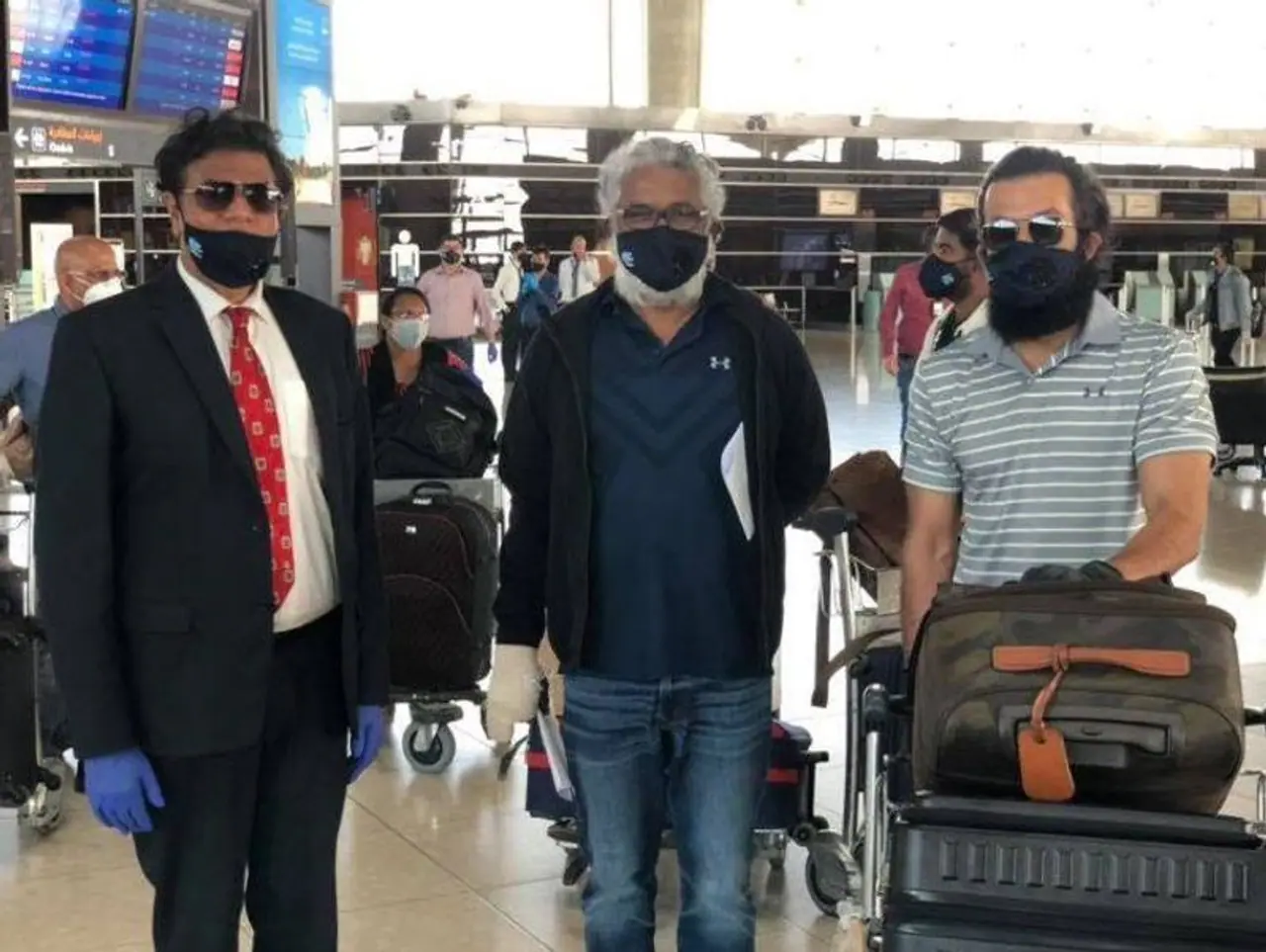 <p>Aadujeevitham crew was brought back safely to India under the Vande Bharat Mission<br /> </p> <p>Aadujeevitham crew was brought back safely to India under the Vande Bharat Mission<br /> </p>