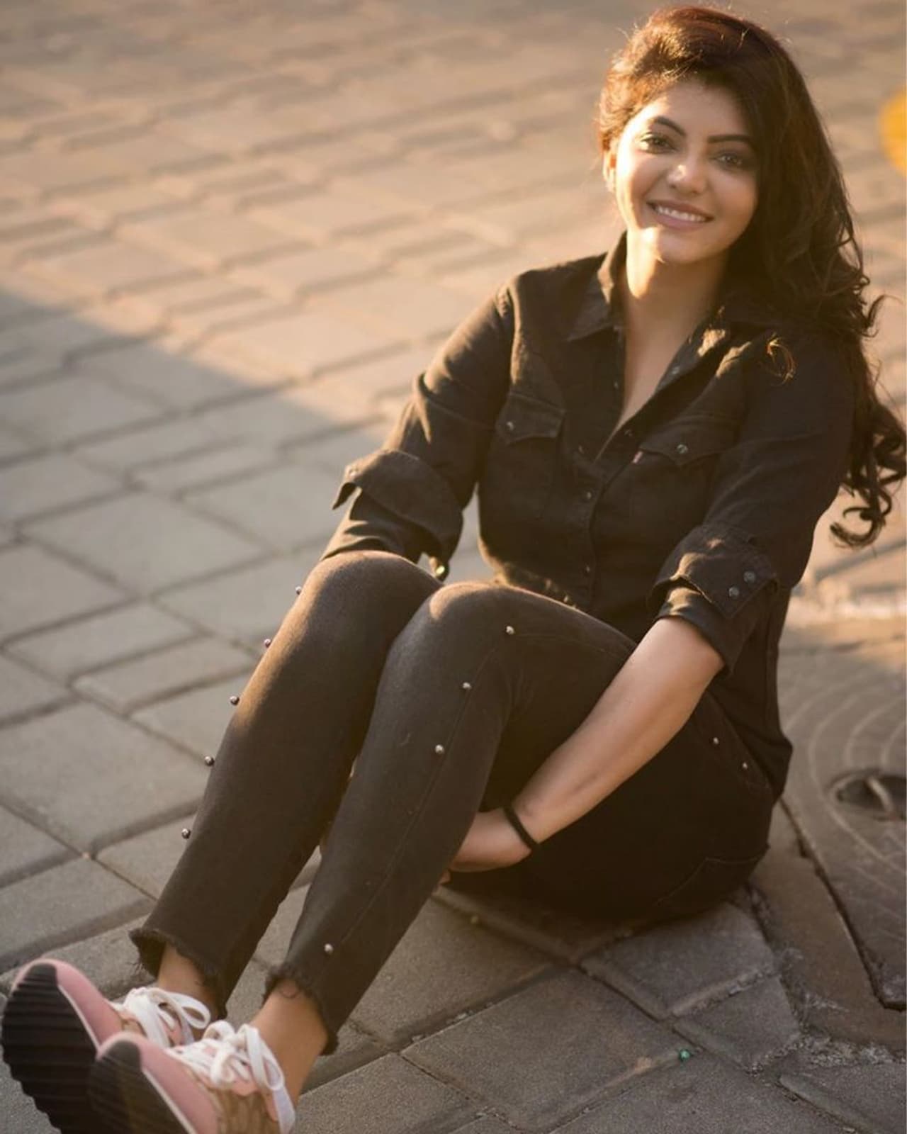 <p>Athulyaravi </p> <p>Athulyaravi </p>