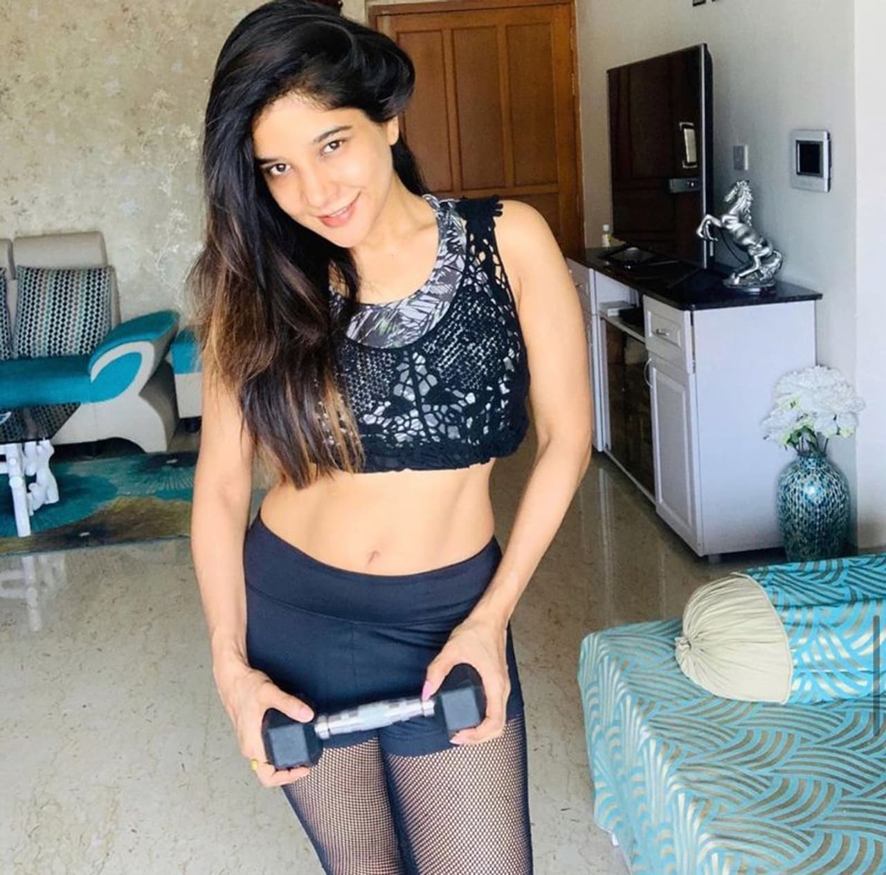 Bigg boss sakshi agarwal Bigg boss sakshi agarwal