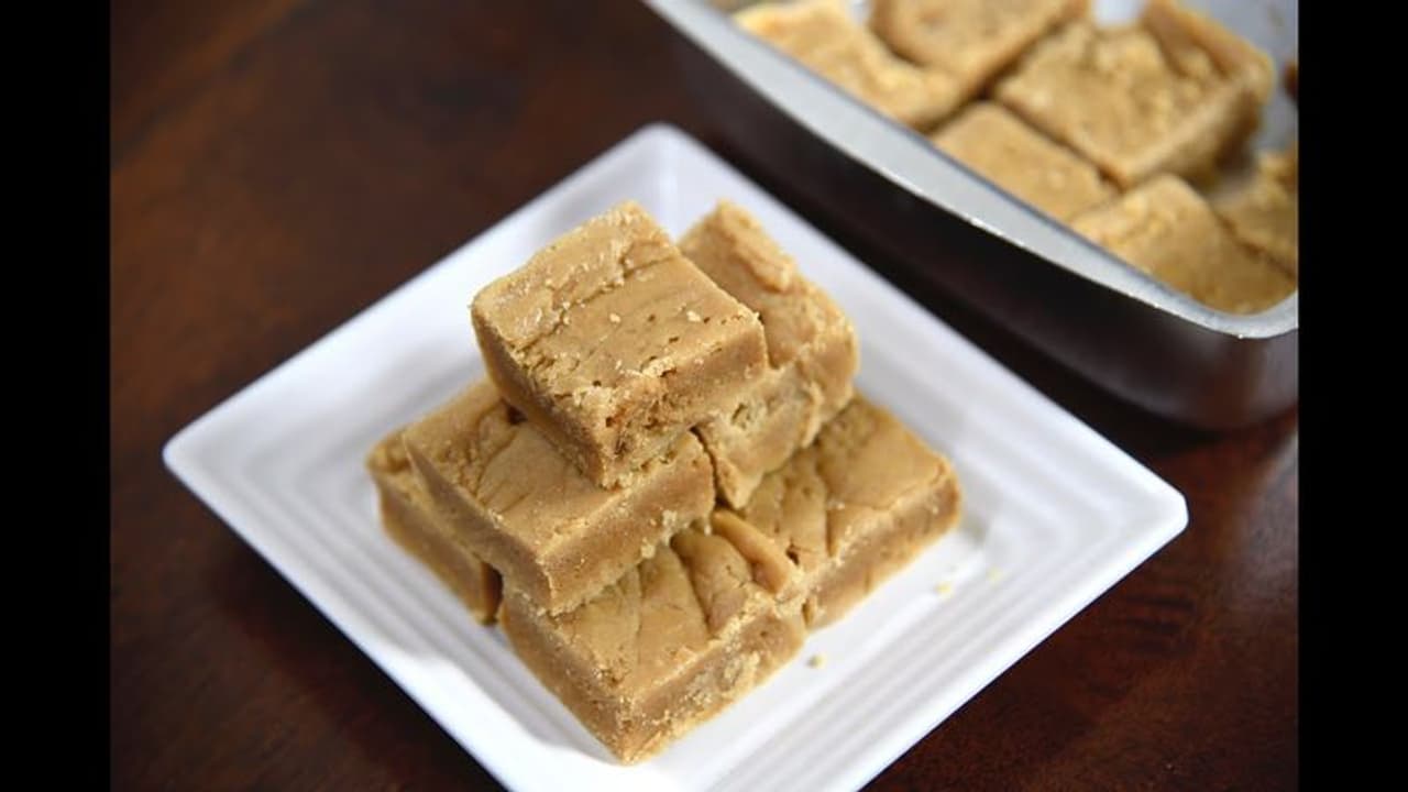 <p>amrutha phala sweet</p>