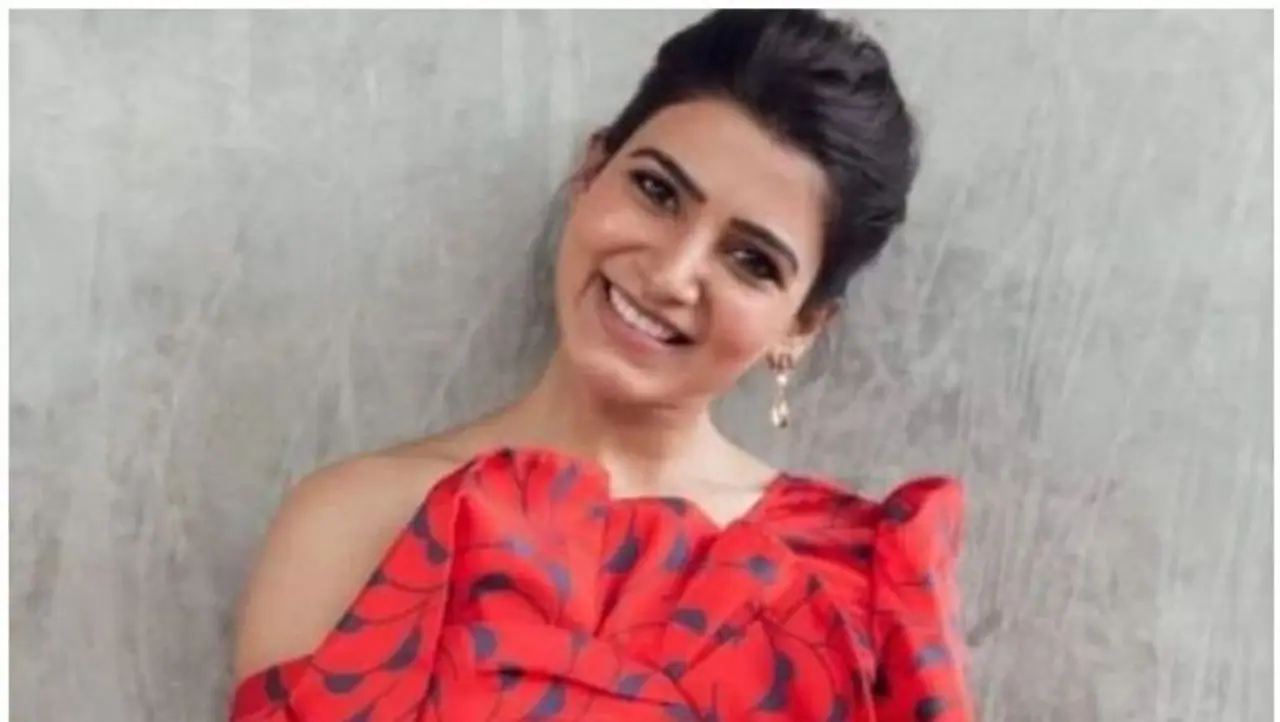 <p>Samantha Akkineni is the latest celeb to jump on the quarantine cooking bandwagon. Recently, we saw her preparing vegan soup with Sridevi Jasti, holistic nutritionist and lifestyle expert.</p> <p>Samantha Akkineni is the latest celeb to jump on the quarantine cooking bandwagon. Recently, we saw her preparing vegan soup with Sridevi Jasti, holistic nutritionist and lifestyle expert.</p>