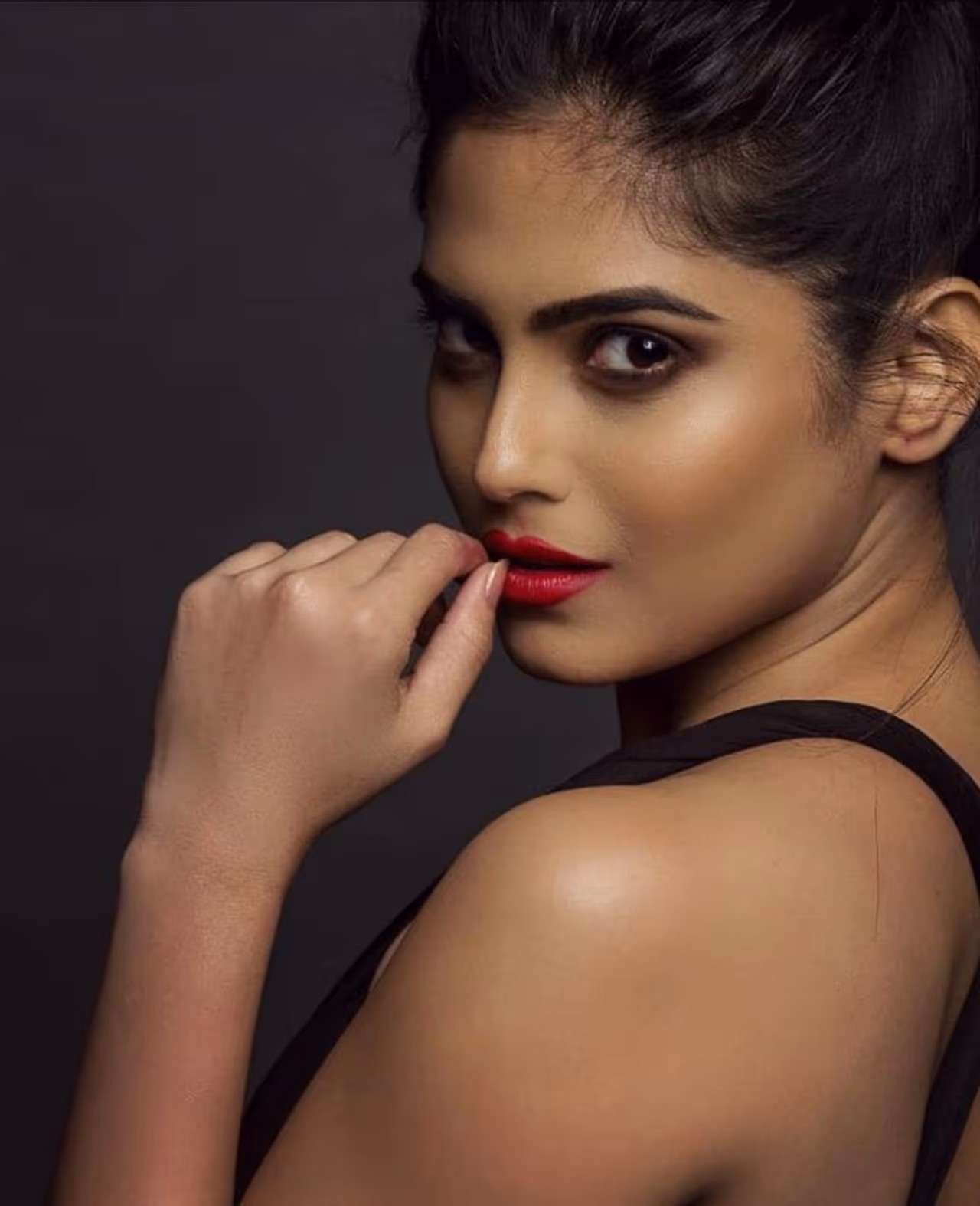 <p>Nainaganguly </p> <p>Nainaganguly </p>