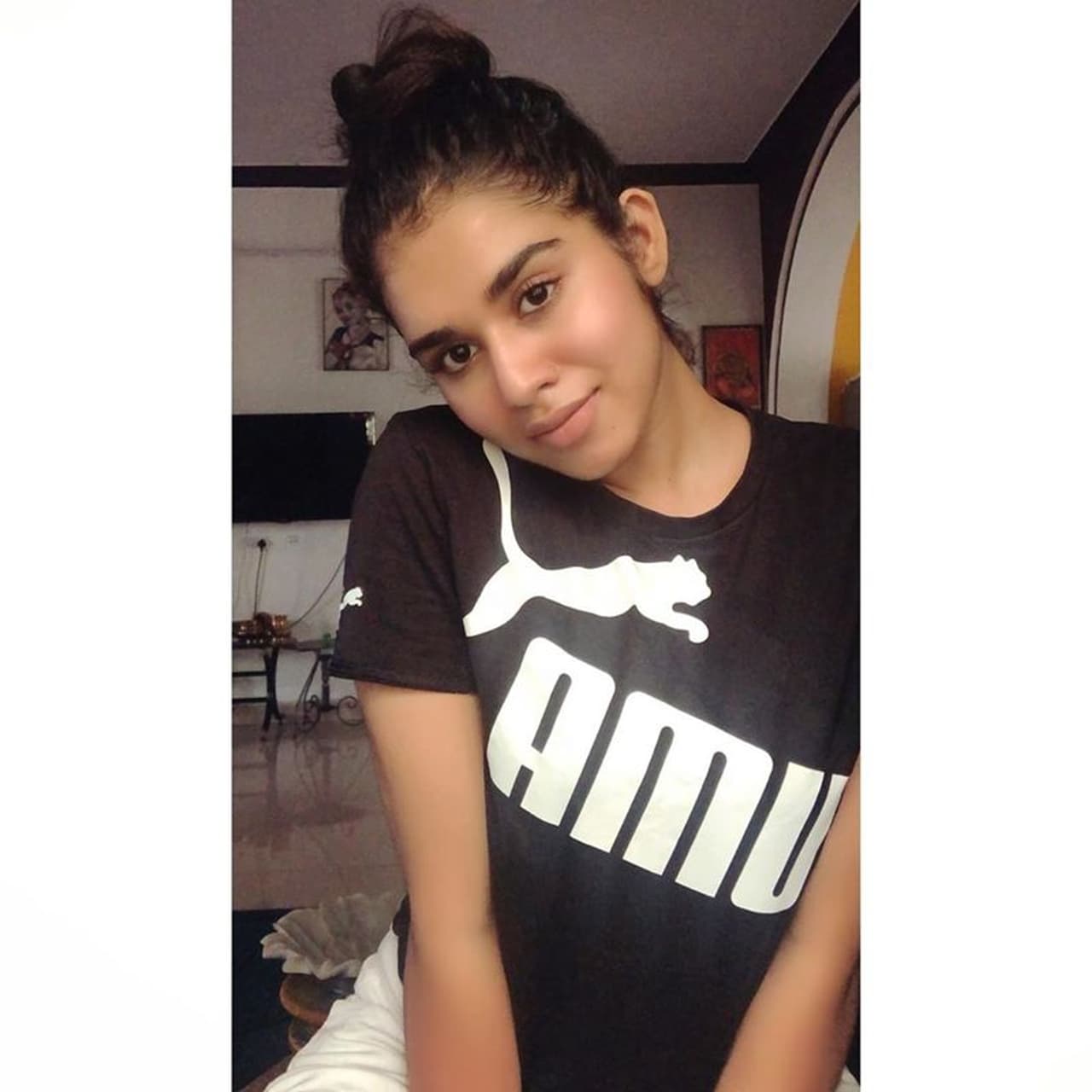 <p>Meenakshigovindarajan </p> <p>Meenakshigovindarajan </p>