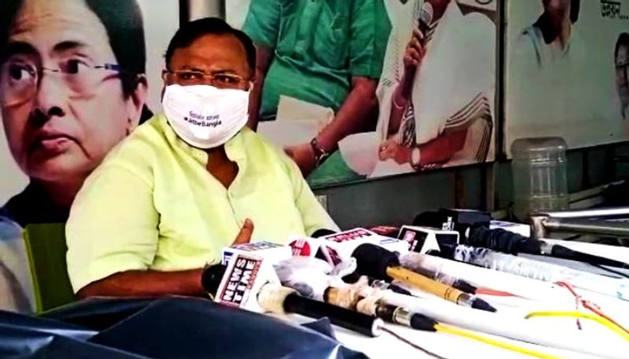 <p>TMC secretary general Partha Chatterjee said, “The BJP leaders are losing ground in Bengal due to the welfare measures taken by the TMC government.”<br /> </p> <p>TMC secretary general Partha Chatterjee said, “The BJP leaders are losing ground in Bengal due to the welfare measures taken by the TMC government.”<br /> </p>