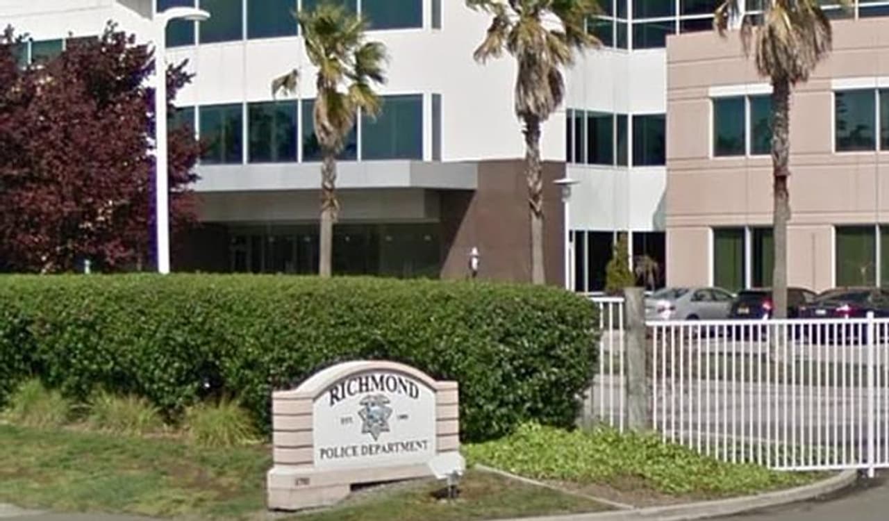 <p>స్పెయిన్ లో భయానక సంఘటన చోటు చేసుకుంది. వింటుంటూనే రోమాలు నిక్కబొడుచుకుని, కడుపుతో తిప్పేస్తుంది. అలాంటి దారుణమైన, హేయమైన, భయానక సంఘట అది. </p> <p>స్పెయిన్ లో భయానక సంఘటన చోటు చేసుకుంది. వింటుంటూనే రోమాలు నిక్కబొడుచుకుని, కడుపుతో తిప్పేస్తుంది. అలాంటి దారుణమైన, హేయమైన, భయానక సంఘట అది. </p>