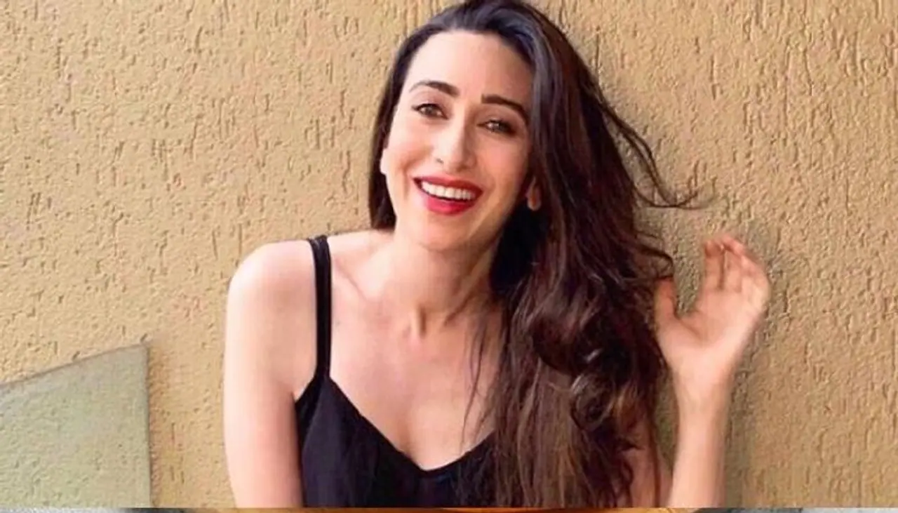 <p>ಕೇವಲ 17 ವರ್ಷ ವಯಸ್ಸಲ್ಲೇ 1991&nbsp; ಪ್ರೇಮ್ ಕೈದಿ ಚಿತ್ರದ ಮೂಲಕ ಬಾಲಿವುಡ್‌ಗೆ ಪಾದಾರ್ಪಣೆ ಮಾಡಿದ ಕರಿಷ್ಮಾ ಬಾಲಿವುಡ್‌ನ ಸೂಪರ್‌ಸ್ಟಾರ್‌ ಆಗಿ ಹೆಸರು ಮಾಡಿದ ನಟಿ.<br />&nbsp;</p>