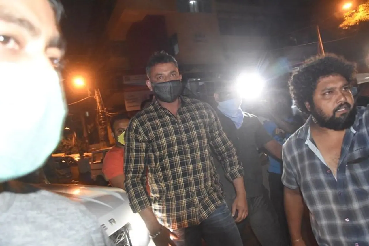 <p>ದರ್ಶನ್</p><p> </p> <p>ದರ್ಶನ್</p><p> </p>