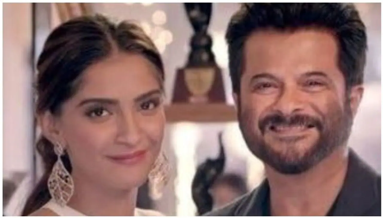 <p>&nbsp;ಫ್ಯಾಷನ್ ಐಕಾನ್ ಎಂದೇ ಫೇಮಸ್‌ ಅನಿಲ್‌ ಕಪೂರ್‌ ಪುತ್ರಿ ಸೋನಮ್ ಕಪೂರ್.</p>