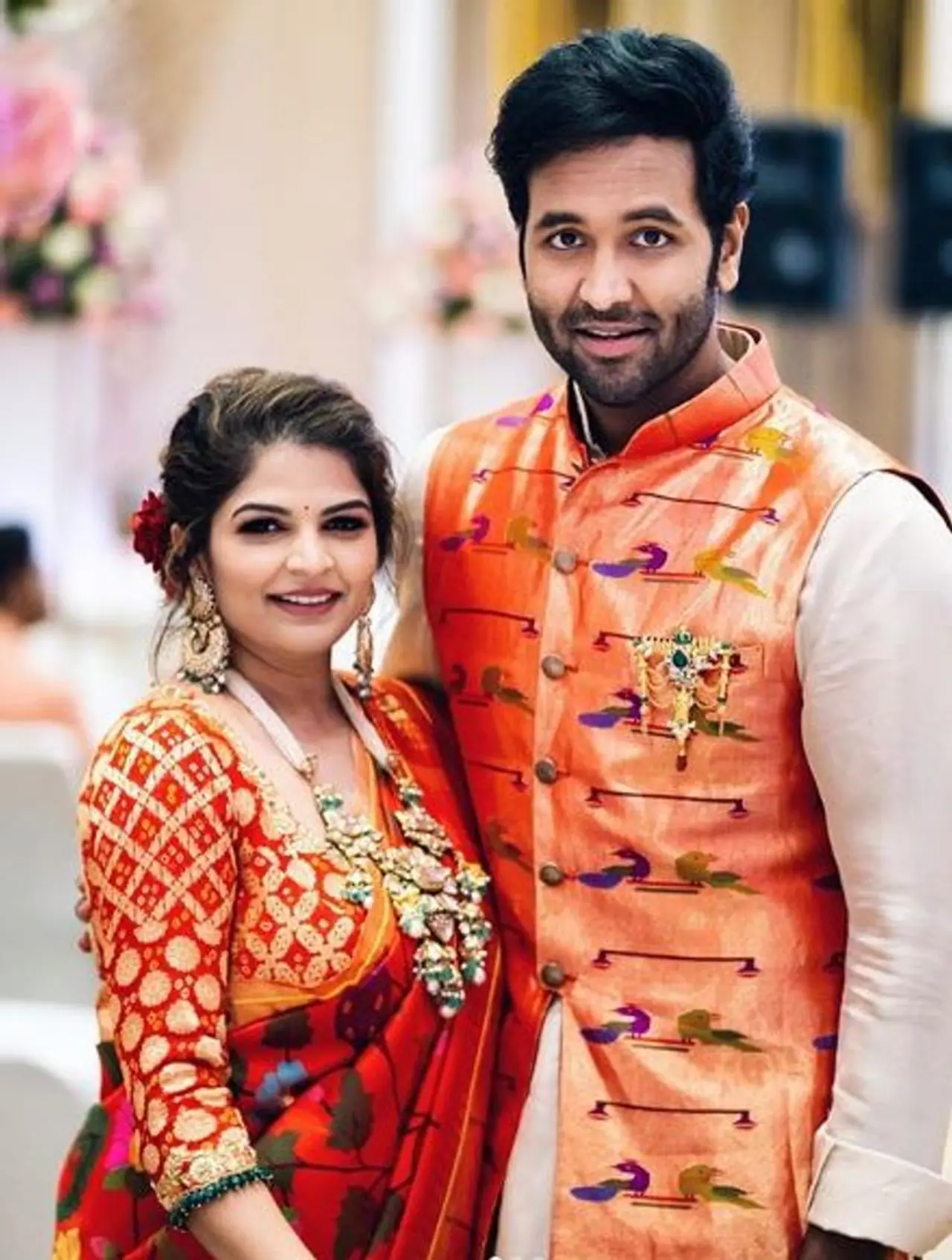 <p>ಕುಟುಂಬದ ಸದಸ್ಯರೊಬ್ಬರು ಅನಾರೋಗ್ಯದಿಂದ ಬಳಲಿದ್ದು, ನೋಡಲು ವಿಷ್ಣು ಕುಟುಂಬ ಸಿಂಗಾಪುರ್ಗೆ ತೆರಳಿದ್ದರು.</p> <p>ಕುಟುಂಬದ ಸದಸ್ಯರೊಬ್ಬರು ಅನಾರೋಗ್ಯದಿಂದ ಬಳಲಿದ್ದು, ನೋಡಲು ವಿಷ್ಣು ಕುಟುಂಬ ಸಿಂಗಾಪುರ್ಗೆ ತೆರಳಿದ್ದರು.</p>