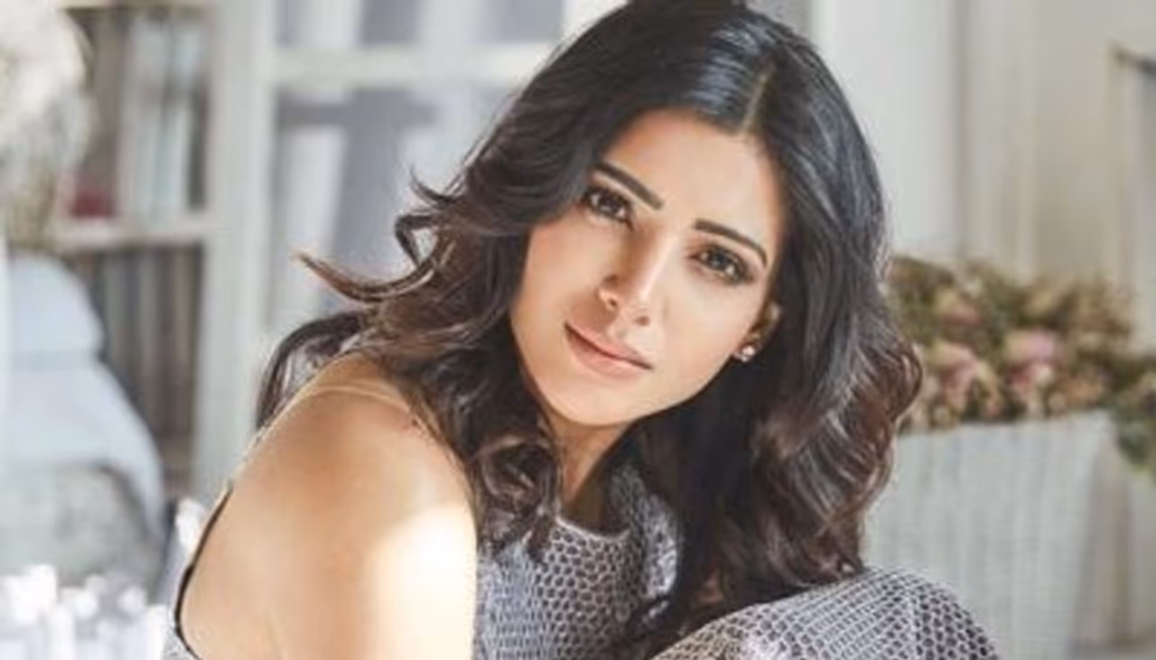 <p>Samantha Akkineni is one of the most loved and hot female actresses and a powerhouse performer and an idol for many of her fans.<br />&nbsp;</p>