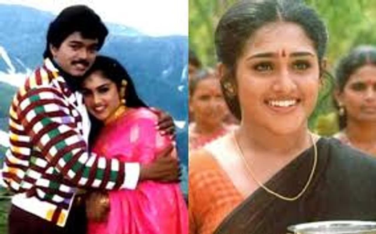 <p>தளபதி விஜய்க்கு ஜோடியாக, கடந்த 1995 ஆம் ஆண்டு வெளியான, சந்திரா லேகா என்கிற திரைப்படத்தின் மூலம் கதாநாயகியாக அறிமுகமானவர், நடிகை வனிதா விஜயகுமார்.</p> <p>தளபதி விஜய்க்கு ஜோடியாக, கடந்த 1995 ஆம் ஆண்டு வெளியான, சந்திரா லேகா என்கிற திரைப்படத்தின் மூலம் கதாநாயகியாக அறிமுகமானவர், நடிகை வனிதா விஜயகுமார்.</p>