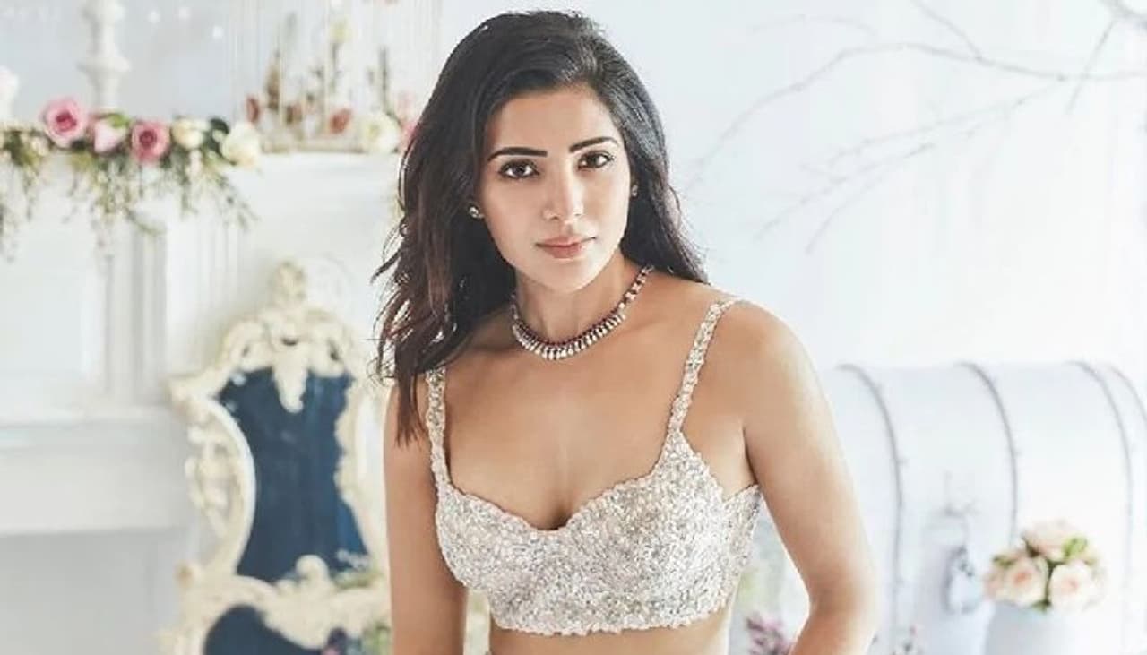 <p>Samantha Akkineni is an active user on social media sites</p> <p>Samantha Akkineni is an active user on social media sites</p>