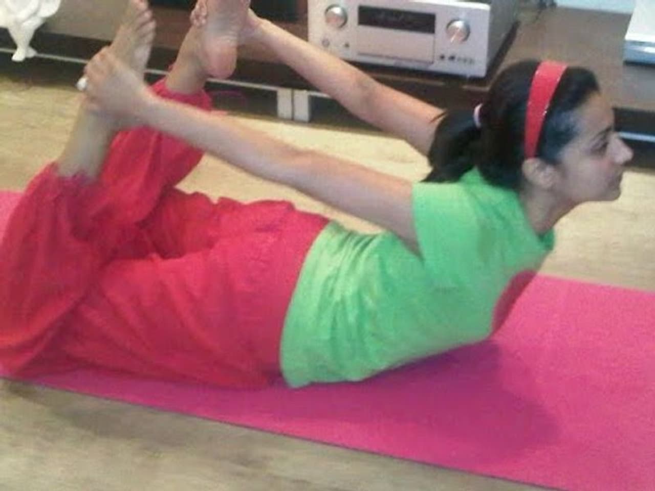 <p>ಯೋಗದಲ್ಲಿ ನನಗೆ ಅಪಾರ ನಂಬಿಕೆ. ಯೋಗ ನನ್ನ ಜೀವನದ ಮೇಲೆ ಪರಿಣಾಮ ಬೀರಿದಷ್ಟು ಬೇರೆ ಯಾವ ಸಂಗತಿಯೂ ಬೀರಿಲ್ಲ ಎಂದು ತ್ರಿಶಾ ಹೇಳುತ್ತಾರೆ.</p> <p>ಯೋಗದಲ್ಲಿ ನನಗೆ ಅಪಾರ ನಂಬಿಕೆ. ಯೋಗ ನನ್ನ ಜೀವನದ ಮೇಲೆ ಪರಿಣಾಮ ಬೀರಿದಷ್ಟು ಬೇರೆ ಯಾವ ಸಂಗತಿಯೂ ಬೀರಿಲ್ಲ ಎಂದು ತ್ರಿಶಾ ಹೇಳುತ್ತಾರೆ.</p>