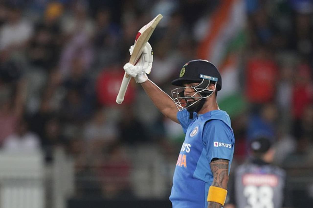 <p><strong>1. ಕೆ.ಎಲ್ ರಾಹುಲ್:</strong></p> <p><strong>1. ಕೆ.ಎಲ್ ರಾಹುಲ್:</strong></p>