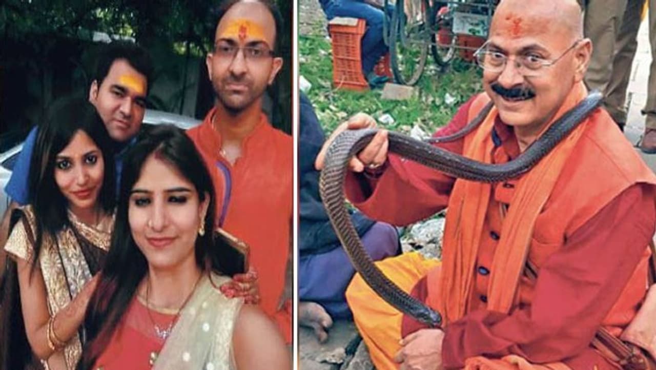 <p>ರೇಖಾ ತನ್ನ ಗಂಡನ ಮನೆಯವರ ವಿರುದ್ಧ ವರದಕ್ಷಿಣೆ ಕಿರುಕುಳ ಆರೋಪವನ್ನೂ ಮಾಡಿದ್ದಾರೆ. ವರದಕ್ಷಿಣೆಗಾಗಿ ಮಾನಸಿಕವಾಗಿ ಹಿಂಸಿಸುತ್ತಿದ್ದಾರೆಂದು ರೇಖಾ ತಮ್ಮ ದೂರಿನಲ್ಲಿ ತಿಳಿಸಿದ್ದಾರೆ. ಇದಕ್ಕೆ ವಿರೋಧಿಸಿದಾಗ ಗಂಡನ ಮನೆಯವರು ಬೆದರಿಕೆ ಹಾಕುತ್ತಿದ್ದರು. ಈ ಹಿಂಸೆ ತಡೆಯಲು ಸಾಧ್ಯವಾಗದಾಗ ತಾನು ತಾಯಿ ಮನೆಗೆ ತೆರಳಿದೆ ಎಂದಿದ್ದಾರೆ. ರೇಖಾ ಬಿಜೆಪಿ ನಾಯಕ ಗಣೇಶ್ ಮಿಶ್ರಾ ಮಗಳು ಎಂಬುವುದು ಉಲ್ಲೇಖನೀಯ. ರೇಖಾ ಒಂದು ಎನ್ಜಿಒ ಕೂಡಾ ನಡೆಸುತ್ತಿದ್ದಾರೆ. ಗಣೇಶ್ ಮಿಶ್ರಾ ಖುದ್ದು ಮಗಳ ವಿಚಾರ ಸಂಬಂಧ ಡಿಎಸ್ಪಿ ಭೇಟಿಯಾಗಿದ್ದರು. ಇದಾದ ಬಳಿಕವೇ ಅವರು ದೂರು ದಾಖಲಿಸಿದ್ದಾರೆ. ಈ ಫೋಟೋ 2016ರ ಫೆಬ್ರವರಿಯಲ್ಲಿ ಮಹಾಶಿವರಾತ್ರಿ ವೆಳೆ ಕ್ಲಿಕ್ಕಿಸಿದ್ದಾಗೊದೆ. </p> <p>ರೇಖಾ ತನ್ನ ಗಂಡನ ಮನೆಯವರ ವಿರುದ್ಧ ವರದಕ್ಷಿಣೆ ಕಿರುಕುಳ ಆರೋಪವನ್ನೂ ಮಾಡಿದ್ದಾರೆ. ವರದಕ್ಷಿಣೆಗಾಗಿ ಮಾನಸಿಕವಾಗಿ ಹಿಂಸಿಸುತ್ತಿದ್ದಾರೆಂದು ರೇಖಾ ತಮ್ಮ ದೂರಿನಲ್ಲಿ ತಿಳಿಸಿದ್ದಾರೆ. ಇದಕ್ಕೆ ವಿರೋಧಿಸಿದಾಗ ಗಂಡನ ಮನೆಯವರು ಬೆದರಿಕೆ ಹಾಕುತ್ತಿದ್ದರು. ಈ ಹಿಂಸೆ ತಡೆಯಲು ಸಾಧ್ಯವಾಗದಾಗ ತಾನು ತಾಯಿ ಮನೆಗೆ ತೆರಳಿದೆ ಎಂದಿದ್ದಾರೆ. ರೇಖಾ ಬಿಜೆಪಿ ನಾಯಕ ಗಣೇಶ್ ಮಿಶ್ರಾ ಮಗಳು ಎಂಬುವುದು ಉಲ್ಲೇಖನೀಯ. ರೇಖಾ ಒಂದು ಎನ್ಜಿಒ ಕೂಡಾ ನಡೆಸುತ್ತಿದ್ದಾರೆ. ಗಣೇಶ್ ಮಿಶ್ರಾ ಖುದ್ದು ಮಗಳ ವಿಚಾರ ಸಂಬಂಧ ಡಿಎಸ್ಪಿ ಭೇಟಿಯಾಗಿದ್ದರು. ಇದಾದ ಬಳಿಕವೇ ಅವರು ದೂರು ದಾಖಲಿಸಿದ್ದಾರೆ. ಈ ಫೋಟೋ 2016ರ ಫೆಬ್ರವರಿಯಲ್ಲಿ ಮಹಾಶಿವರಾತ್ರಿ ವೆಳೆ ಕ್ಲಿಕ್ಕಿಸಿದ್ದಾಗೊದೆ. </p>