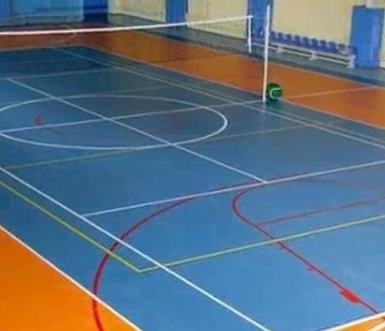 <p>டென்னிஸ் விளையாட்டு மைதானம் &nbsp;புது வீட்டிலே அமைத்து கொண்டார் விஜய்சேதுபதி&nbsp;</p>