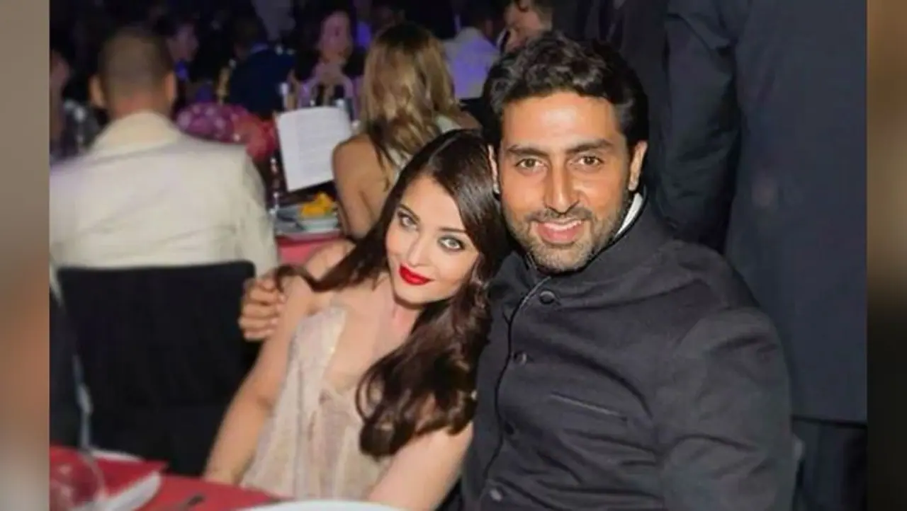 <p>The protective husband Abhishek Bachchan saved his wife Aishwarya Rai from an 'oops' moment outside Manish Malhotra's residence. </p> <p>The protective husband Abhishek Bachchan saved his wife Aishwarya Rai from an 'oops' moment outside Manish Malhotra's residence. </p>