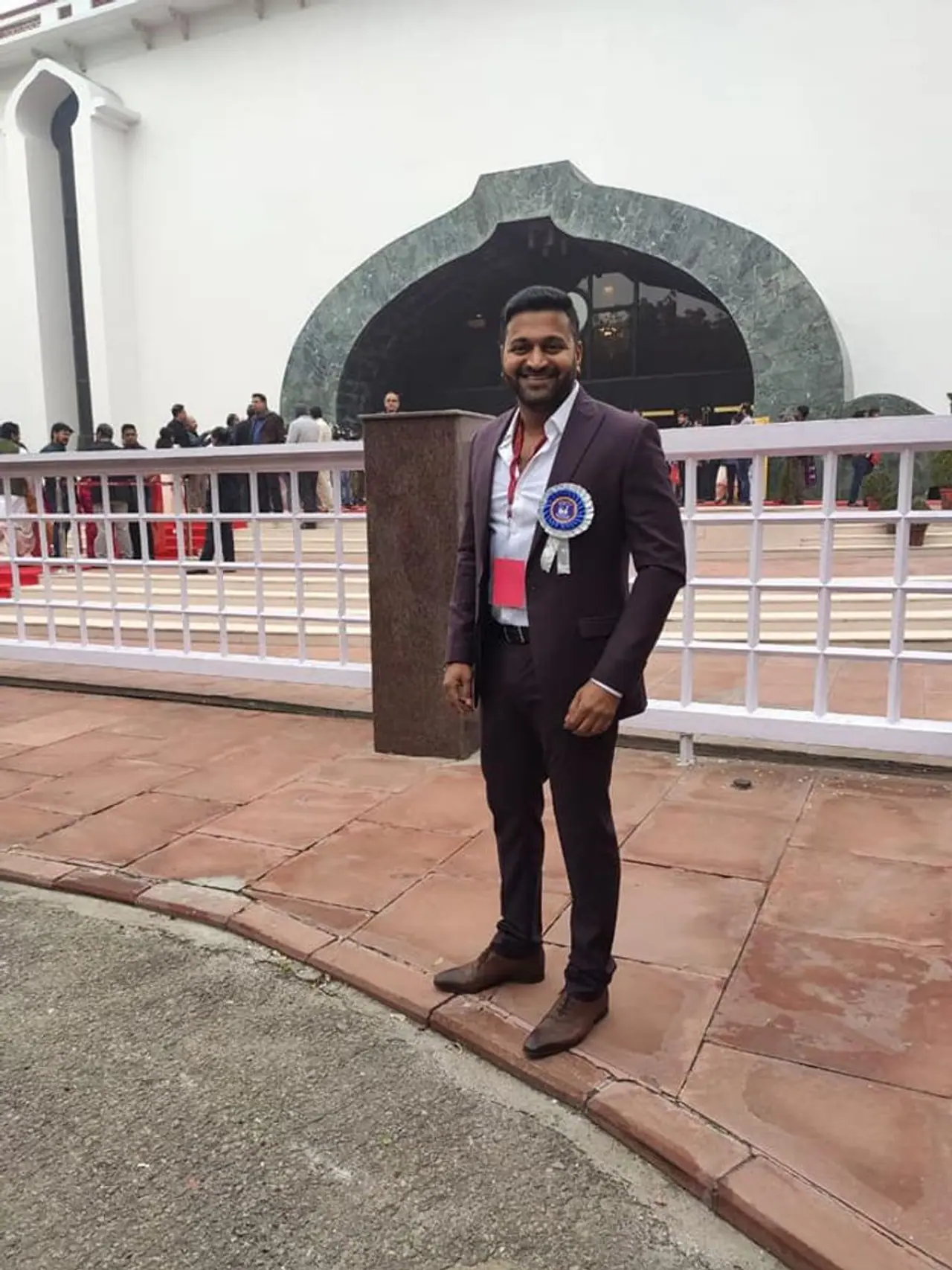 <p>ನನ್ನ ನಿರ್ಮಾಣದ ಸಂಸ್ಥೆಯಲ್ಲಿ ಒಂದು ಹೊಸ ಸಿನಿಮಾ ಘೋಷಣೆ ಮಾಡಿದ್ದೇನೆ. ಇದನ್ನು ನಾನು ನಿರ್ದೇಶನ ಮಾಡಲ್ಲ. ನನ್ನ ಜತೆ ಕೆಲಸ ಮಾಡಿದ ಹುಡುಗನೊಬ್ಬ ನಿರ್ದೇಶನ ಮಾಡುತ್ತಾನೆ. ನಾನು ನಿರ್ಮಾಪಕ ಮಾತ್ರ. ಚಿತ್ರಕ್ಕೆ ಇನ್ನೂ ಹೆಸರಿಟ್ಟಿಲ್ಲ. ಪ್ರೊಡಕ್ಷನ್ ನಂ.5 ಹೆಸರಿನಲ್ಲಿ ಅಧಿಕೃತವಾಗಿ ಘೋಷಣೆ ಮಾಡಿರುವೆ</p> <p>ನನ್ನ ನಿರ್ಮಾಣದ ಸಂಸ್ಥೆಯಲ್ಲಿ ಒಂದು ಹೊಸ ಸಿನಿಮಾ ಘೋಷಣೆ ಮಾಡಿದ್ದೇನೆ. ಇದನ್ನು ನಾನು ನಿರ್ದೇಶನ ಮಾಡಲ್ಲ. ನನ್ನ ಜತೆ ಕೆಲಸ ಮಾಡಿದ ಹುಡುಗನೊಬ್ಬ ನಿರ್ದೇಶನ ಮಾಡುತ್ತಾನೆ. ನಾನು ನಿರ್ಮಾಪಕ ಮಾತ್ರ. ಚಿತ್ರಕ್ಕೆ ಇನ್ನೂ ಹೆಸರಿಟ್ಟಿಲ್ಲ. ಪ್ರೊಡಕ್ಷನ್ ನಂ.5 ಹೆಸರಿನಲ್ಲಿ ಅಧಿಕೃತವಾಗಿ ಘೋಷಣೆ ಮಾಡಿರುವೆ</p>