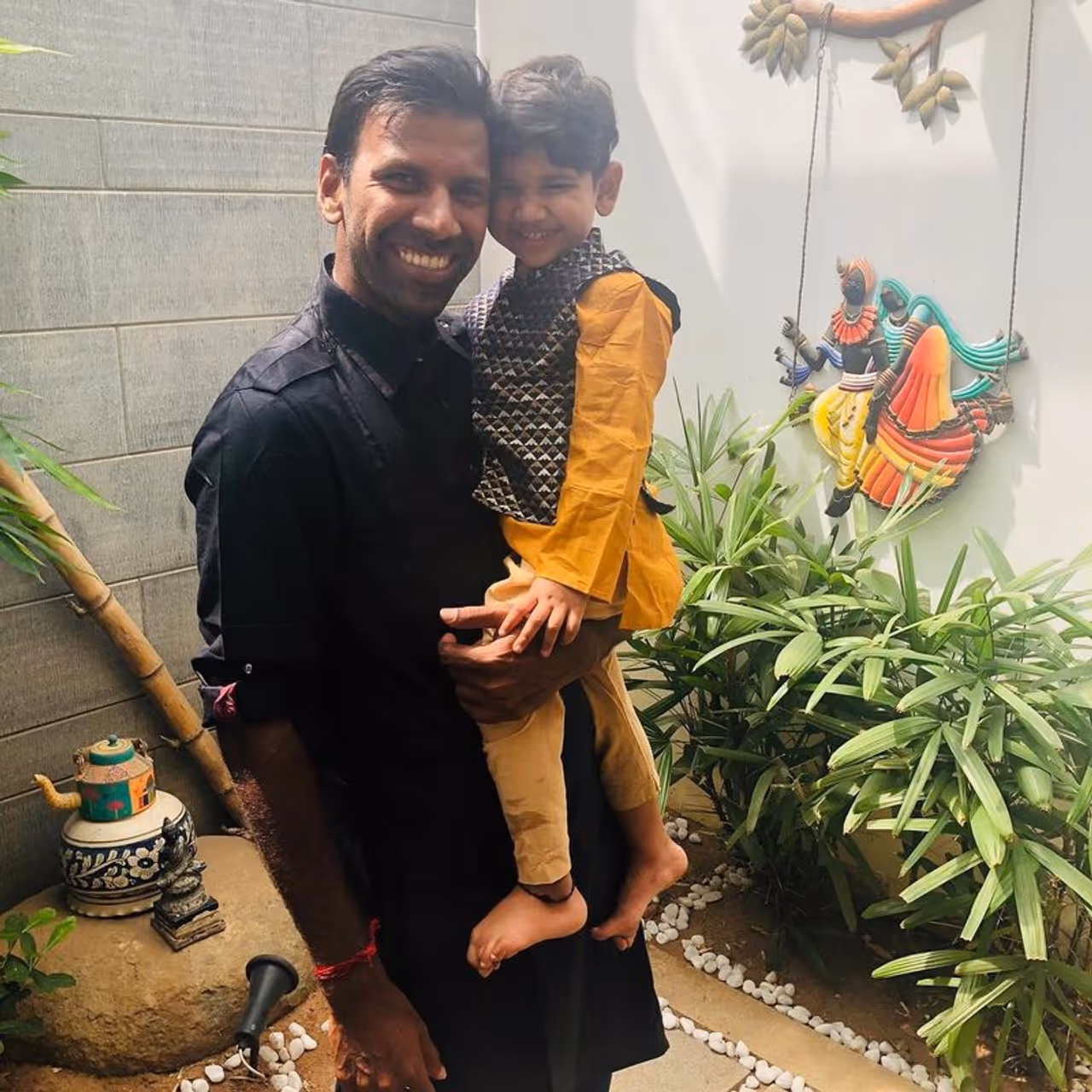 <p>கிரிக்கெட் பௌலர் பாலாஜியின் குழந்தை அறான்&nbsp;</p>