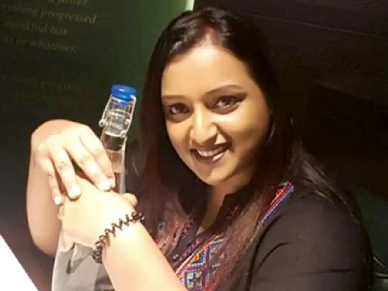 <p>ಯುಎಇ ರಾಯಭಾರ ಕಚೇರಿ ಕೆಲಸ ತೊರೆದ ಮೇಲೆ ಸ್ವಪ್ನಾ ಸುರೇಶ್ ಕೇರಳ ಮುಖ್ಯಮಂತ್ರಿಗಳ ಅಧೀನದಲ್ಲಿರುವ ಮಾಹಿತಿ ತಂತ್ರಜ್ಞಾನ ಮೂಲಸೌಕರ್ಯ ನಿಗಮದ ಉದ್ಯೋಗಿಯಾಗಿದ್ದಳು</p> <p>ಯುಎಇ ರಾಯಭಾರ ಕಚೇರಿ ಕೆಲಸ ತೊರೆದ ಮೇಲೆ ಸ್ವಪ್ನಾ ಸುರೇಶ್ ಕೇರಳ ಮುಖ್ಯಮಂತ್ರಿಗಳ ಅಧೀನದಲ್ಲಿರುವ ಮಾಹಿತಿ ತಂತ್ರಜ್ಞಾನ ಮೂಲಸೌಕರ್ಯ ನಿಗಮದ ಉದ್ಯೋಗಿಯಾಗಿದ್ದಳು</p>