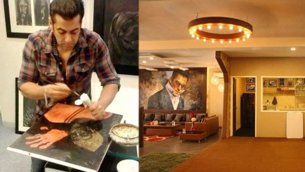 <p>సల్మాన్ ఫ్యామిలీ ముంబైలోని లగ్జరియస్ గెలాక్సీ అపార్ట్మెంట్లో నివసిస్తున్నారు. సల్మాన్ తండ్రి ముంబై వచ్చిన దగ్గర నుంచి అదే ఇంట్లో ఉంటున్నారు. అందుకే సల్మాన్ కూడా తండ్రికి కలిసొచ్చిన అదే ఇంట్లో ఉంటున్నాడు.</p> <p>సల్మాన్ ఫ్యామిలీ ముంబైలోని లగ్జరియస్ గెలాక్సీ అపార్ట్మెంట్లో నివసిస్తున్నారు. సల్మాన్ తండ్రి ముంబై వచ్చిన దగ్గర నుంచి అదే ఇంట్లో ఉంటున్నారు. అందుకే సల్మాన్ కూడా తండ్రికి కలిసొచ్చిన అదే ఇంట్లో ఉంటున్నాడు.</p>