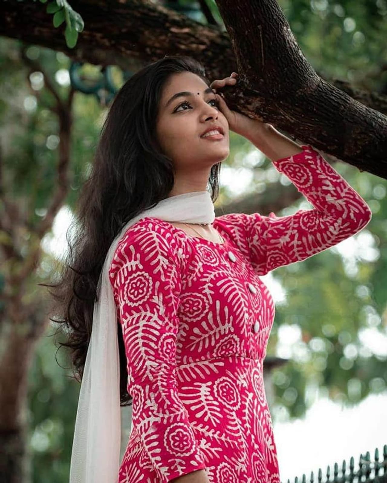 <p>சுடிதாரில் கலக்கும் இவானா </p> <p>சுடிதாரில் கலக்கும் இவானா </p>