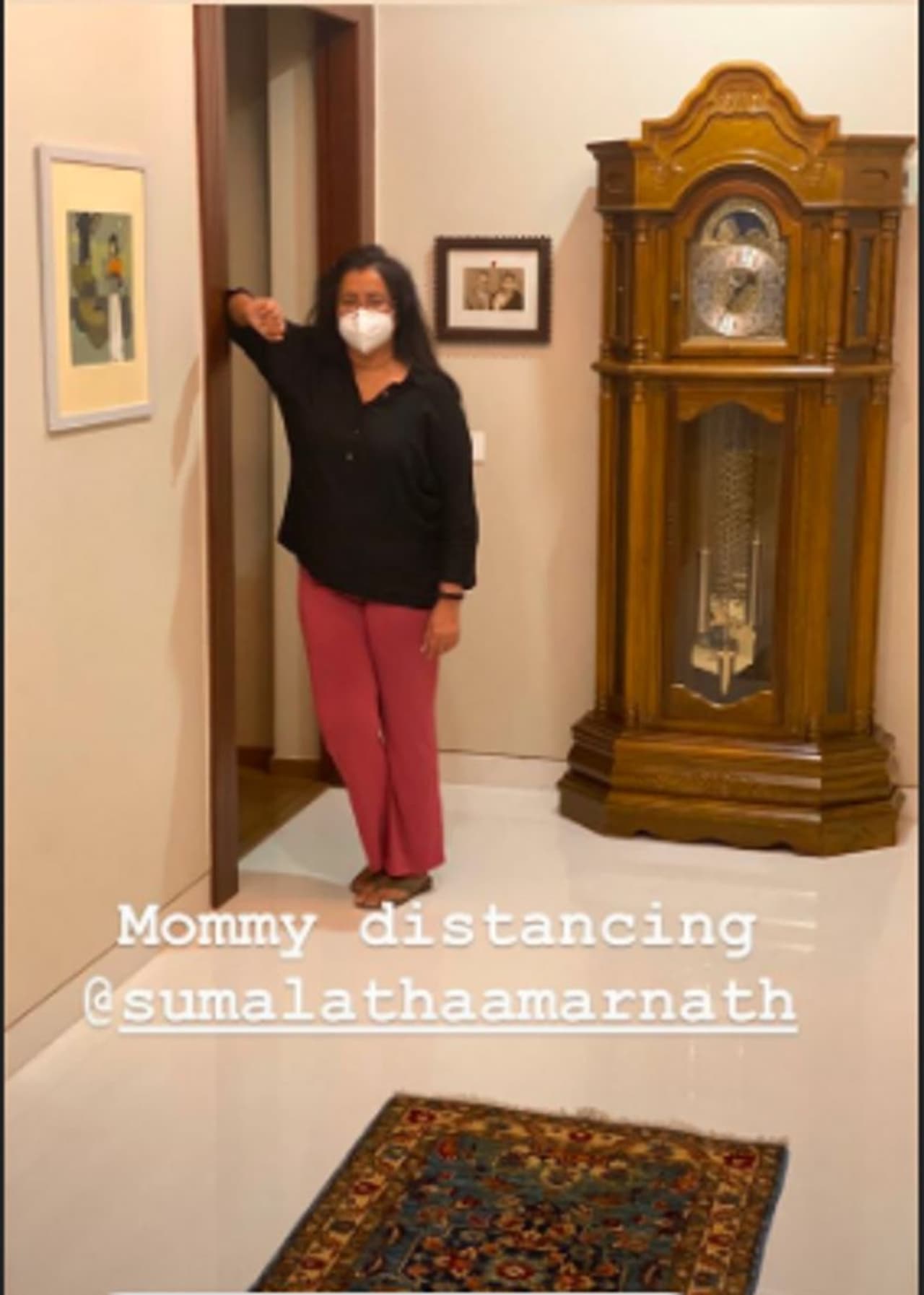 <p>ನಟ ಅಭಿಷೇಕ್ ಅಂಬರೀಶ್ ತಾಯಿ ಸಂಸದೆ ಸುಮಲತಾ ಅಂಬರೀಶ್ ಅವರ ಫೋಟೋ ಶೇರ್ ಮಾಡಿಕೊಂಡಿದ್ದಾರೆ.</p> <p>ನಟ ಅಭಿಷೇಕ್ ಅಂಬರೀಶ್ ತಾಯಿ ಸಂಸದೆ ಸುಮಲತಾ ಅಂಬರೀಶ್ ಅವರ ಫೋಟೋ ಶೇರ್ ಮಾಡಿಕೊಂಡಿದ್ದಾರೆ.</p>