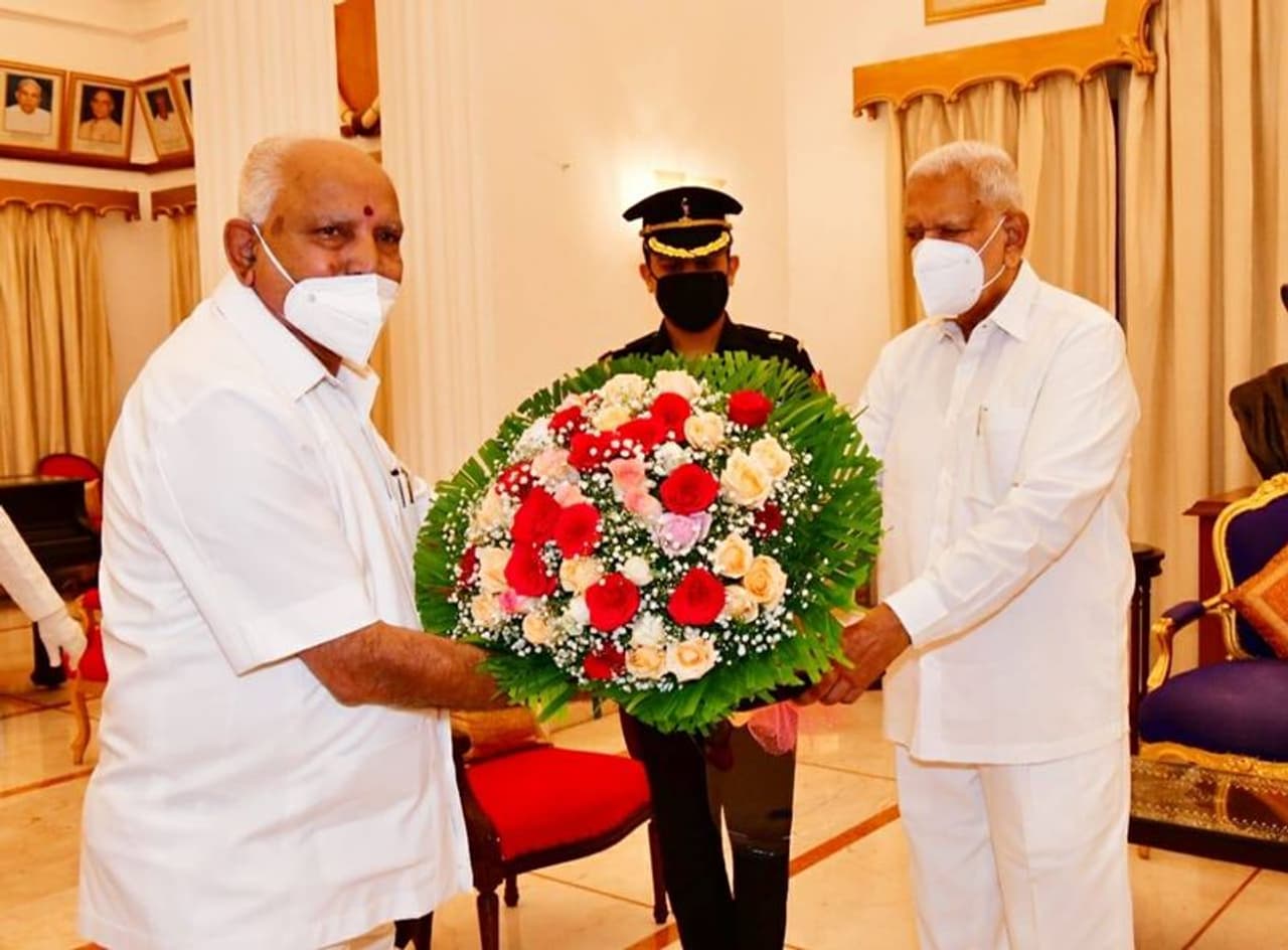<p>Karnataka chief minister BS Yediyurappa on Wednesday (July 22) met state Governor Vajubhai Vala.</p> <p>Karnataka chief minister BS Yediyurappa on Wednesday (July 22) met state Governor Vajubhai Vala.</p>