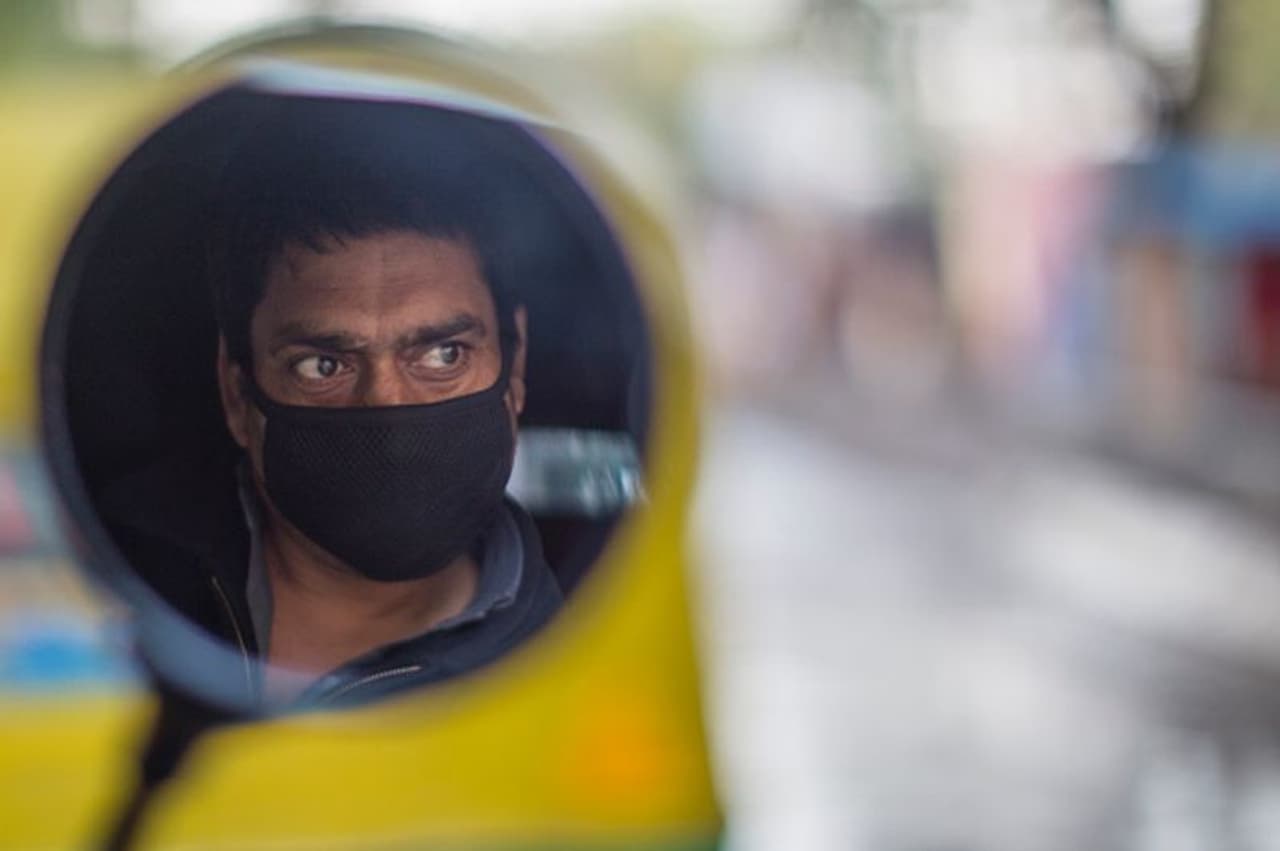 <p>മൂന്ന് ലക്ഷത്തിന് മുകളിൽ രോഗബാധിതരുള്ള മഹാരാഷ്ട്രയില് 16 ലക്ഷത്തില്പരം സാമ്പിളുകളാണ് പരിശോധിച്ചത്. മറ്റ് എല്ലാ സംസ്ഥാനങ്ങളിലായി 80 ലക്ഷത്തിലധികം പരിശോധനകള് നടന്നു. </p> <p>മൂന്ന് ലക്ഷത്തിന് മുകളിൽ രോഗബാധിതരുള്ള മഹാരാഷ്ട്രയില് 16 ലക്ഷത്തില്പരം സാമ്പിളുകളാണ് പരിശോധിച്ചത്. മറ്റ് എല്ലാ സംസ്ഥാനങ്ങളിലായി 80 ലക്ഷത്തിലധികം പരിശോധനകള് നടന്നു. </p>