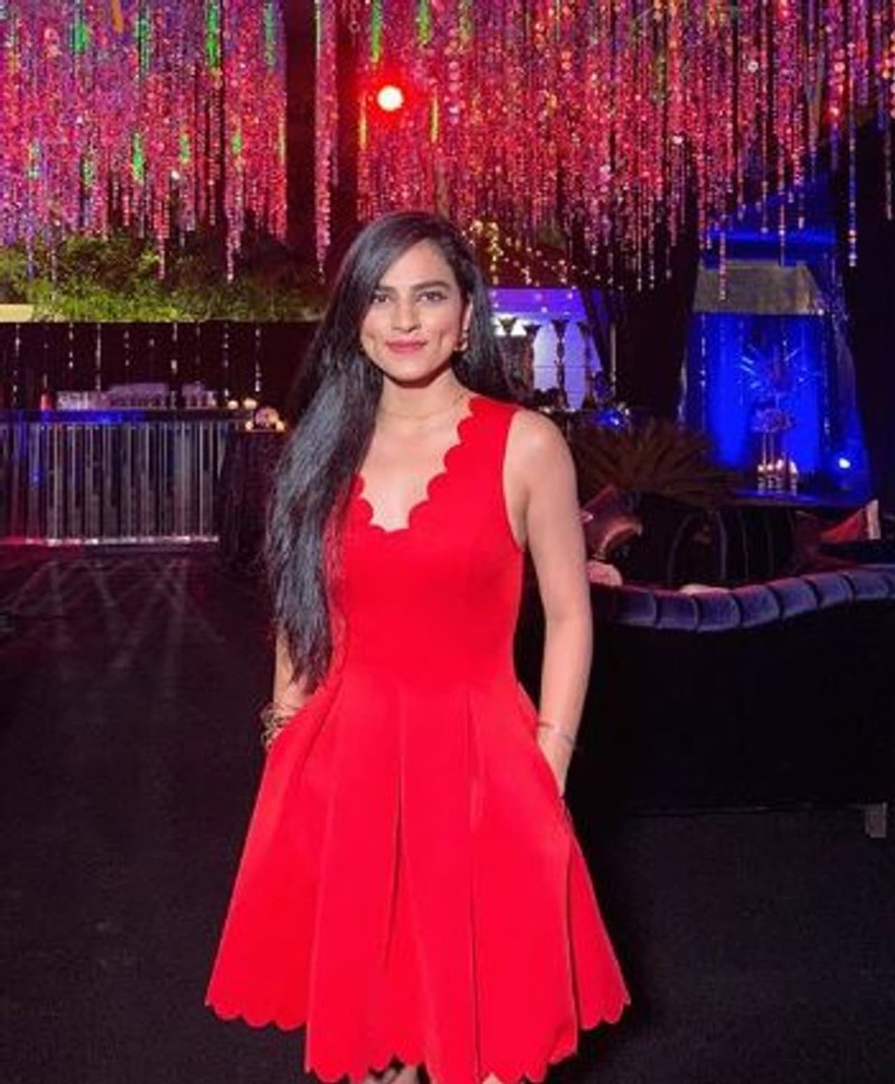 <p>அந்த வகையில், பாலிவுட் நடிகை ஆஞ்சல் அகர்வால் ரசிகர்கள் என்ன கேள்வி கேட்டாலும் அதற்க்கு, பளார் பதிலடி கொடுத்து வருகிறார்.</p> <p>அந்த வகையில், பாலிவுட் நடிகை ஆஞ்சல் அகர்வால் ரசிகர்கள் என்ன கேள்வி கேட்டாலும் அதற்க்கு, பளார் பதிலடி கொடுத்து வருகிறார்.</p>