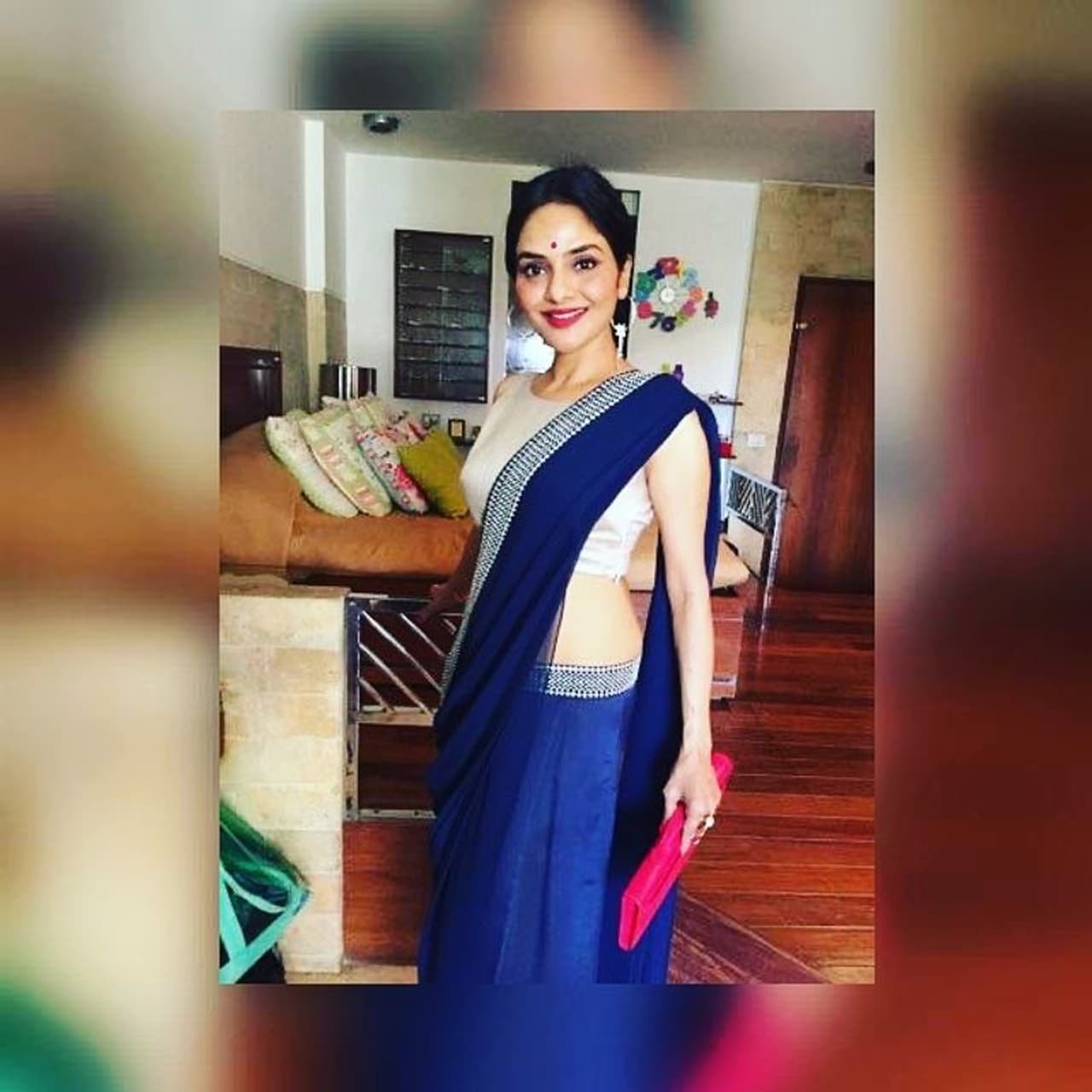 <p>அழகன் படம் மூலம் தமிழ் சினிமாவிற்கு அறிமுகமானவர் மதுமிதா. முதல் படத்திலேயே ரசிகர்களின் கவனம் ஈர்த்த மதுவிற்கு அடுத்தடுத்து பட வாய்ப்புகள் குவிய ஆரம்பித்தது.&nbsp;</p>