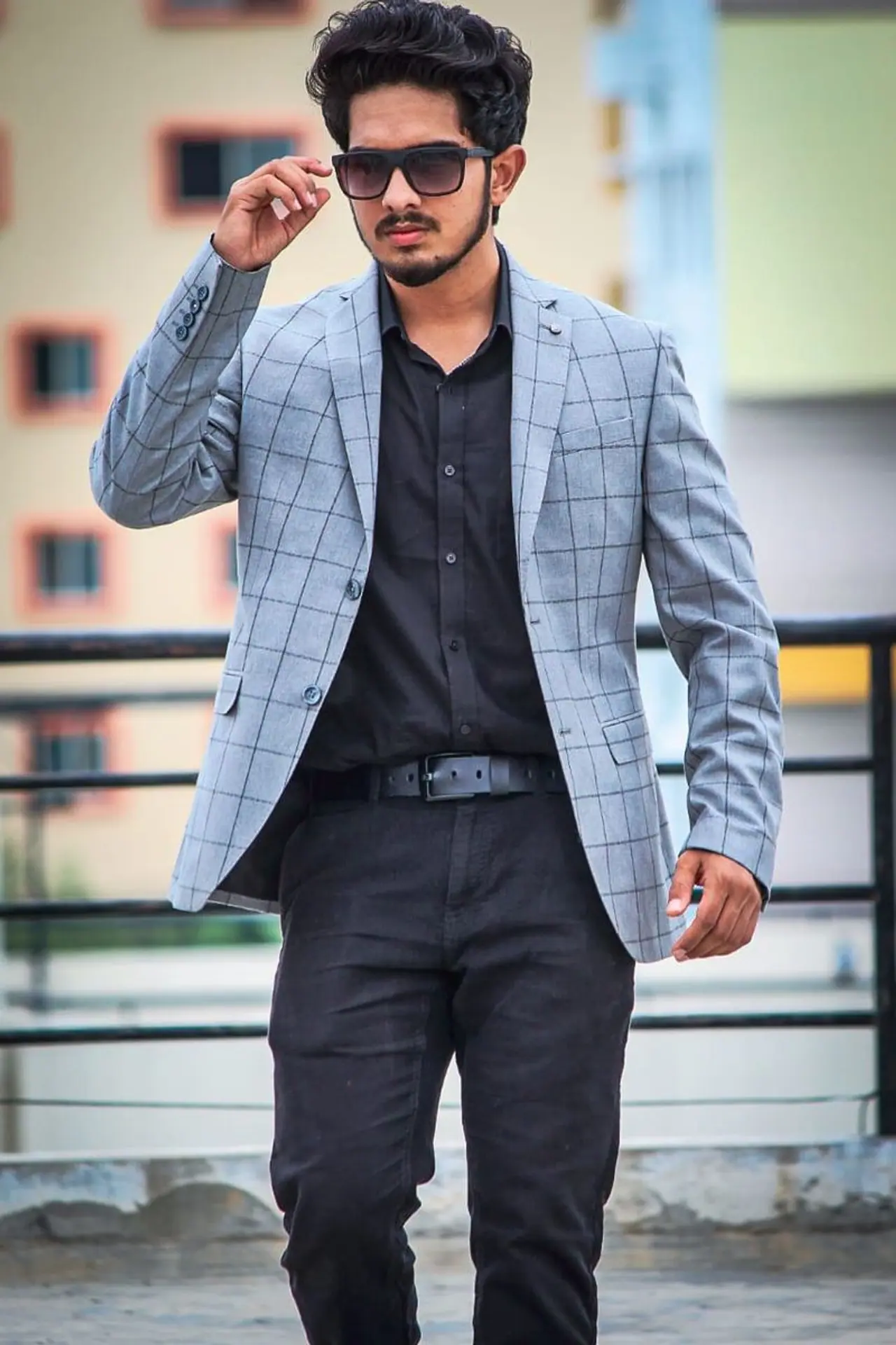 <p>ವಿನಯ್ ಕಶ್ಯಪ್ ಸಿಂಹ ಅಭಿನಯ ತರಂಗ ಸಂಸ್ಥೆಯ 2017 18 ನೇ ಸಾಲಿನ ವಿದ್ಯಾರ್ಥಿ. ಕೋಟಿಗೊಬ್ಬಳು, ಟ್ರೈನ್ ಟು ಪಾಕಿಸ್ತಾನ್, ಈ ಕೆಳಗಿನವರು ಹೀಗೆ ಹಲವಾರು ಬೀದಿ ನಾಟಕಗಳು ಮಾಡುವ ಮೂಲಕ ರಂಗಭೂಮಿಯಲ್ಲಿ ನಟನೆಯ ತರಬೇತಿ ಪಡೆದು ಒಳ್ಳೆಯ ತಯಾರಿ ನಡೆಸಿ ಕಿರುತೆರೆಗೆ ಕಾಲಿಟ್ಟಿದ್ದಾರೆ.&nbsp;</p>