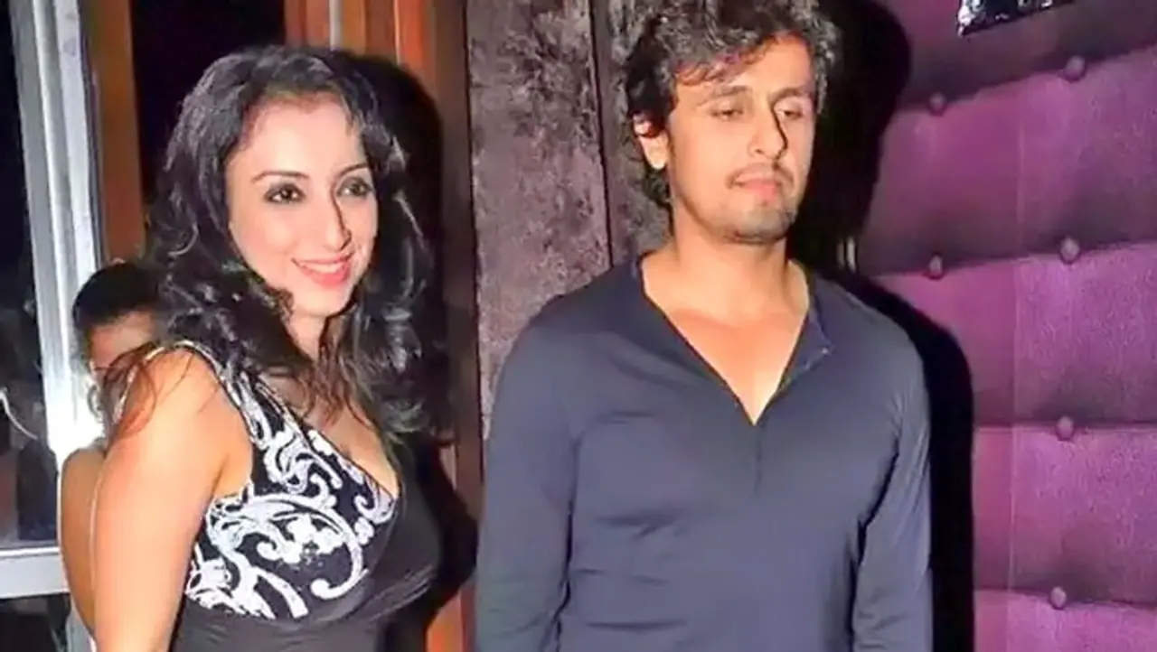 <p>ಸೋನು ಮತ್ತು ಮಾಧುರಿಮಾ ಕೋಲ್ಕತ್ತಾದಲ್ಲಿ ಮೊದಲ ಬಾರಿಗೆ ಭೇಟಿಯಾಗಿದ್ದು. ವಾಸ್ತವವಾಗಿ, ಮಾಧುರಿಮಾ ಸೋನುವನ್ನು ಇಂಟರ್ವ್ಯೂ ಮಾಡಲು ಬಂದಿದ್ದರು, ಸೋನು ಬಂಗಾಳಿ ಹಾಡಿನ ಉಚ್ಚಾರಣೆಯನ್ನು ತಪ್ಪಾಗಿ ಗ್ರಹಿಸಿದ್ದರು.</p> <p>ಸೋನು ಮತ್ತು ಮಾಧುರಿಮಾ ಕೋಲ್ಕತ್ತಾದಲ್ಲಿ ಮೊದಲ ಬಾರಿಗೆ ಭೇಟಿಯಾಗಿದ್ದು. ವಾಸ್ತವವಾಗಿ, ಮಾಧುರಿಮಾ ಸೋನುವನ್ನು ಇಂಟರ್ವ್ಯೂ ಮಾಡಲು ಬಂದಿದ್ದರು, ಸೋನು ಬಂಗಾಳಿ ಹಾಡಿನ ಉಚ್ಚಾರಣೆಯನ್ನು ತಪ್ಪಾಗಿ ಗ್ರಹಿಸಿದ್ದರು.</p>