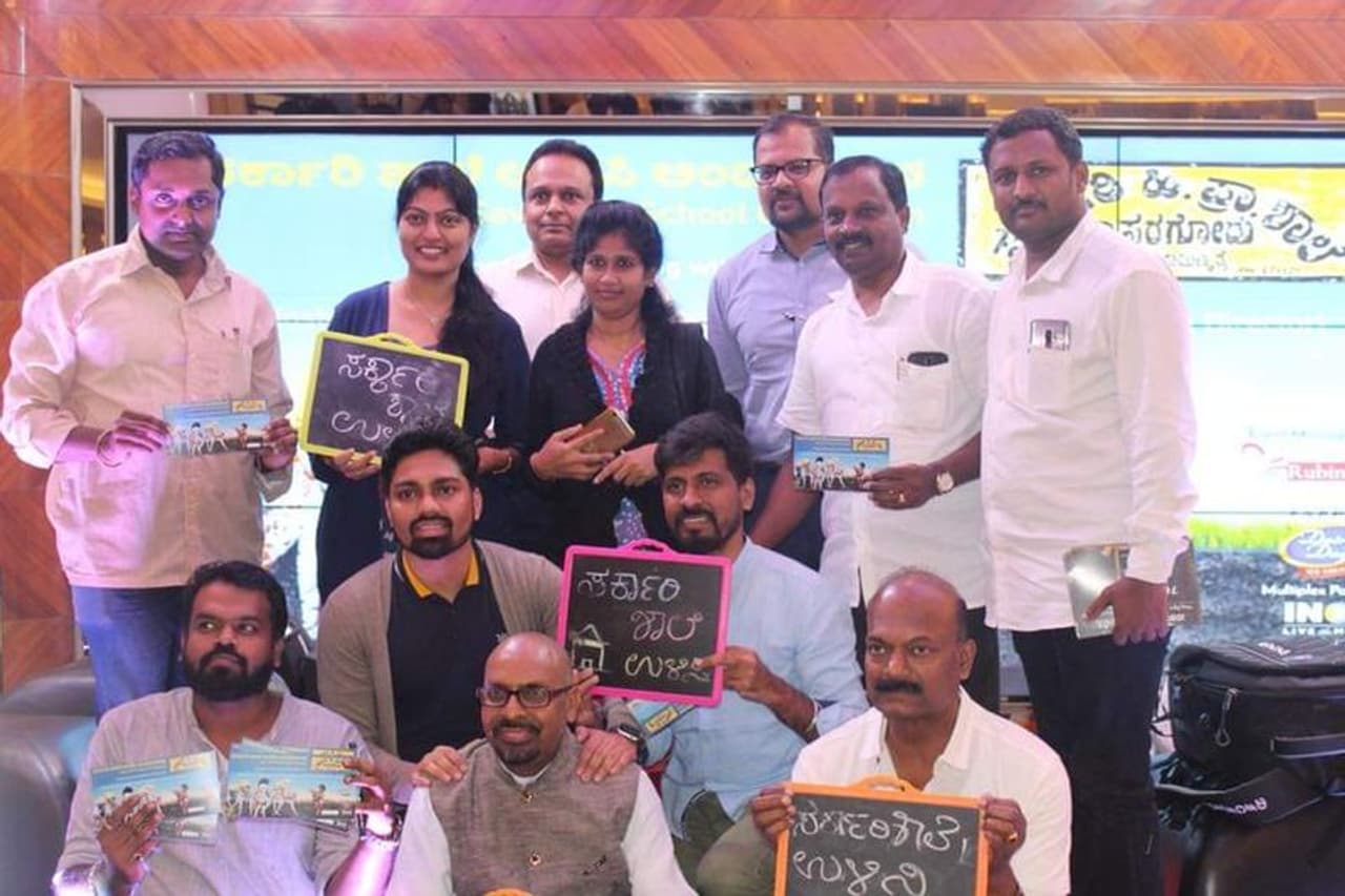 <p>ಕೇಂದ್ರ ಗೃಹ ಸಚಿವ ಅಮಿತ್ ಶಾ ವಿರುದ್ಧ ಆಕ್ಷೇಪಾರ್ಹ ಬರಹ ಬರೆದ ಕೆಪಿಸಿಸಿ ಸೋಷಿಯಲ್ ಮೀಡಿಯಾ ಸೆಕ್ರೆಟರಿ ಆನಂದ್ ಪ್ರಸಾದ್ </p> <p>ಕೇಂದ್ರ ಗೃಹ ಸಚಿವ ಅಮಿತ್ ಶಾ ವಿರುದ್ಧ ಆಕ್ಷೇಪಾರ್ಹ ಬರಹ ಬರೆದ ಕೆಪಿಸಿಸಿ ಸೋಷಿಯಲ್ ಮೀಡಿಯಾ ಸೆಕ್ರೆಟರಿ ಆನಂದ್ ಪ್ರಸಾದ್ </p>