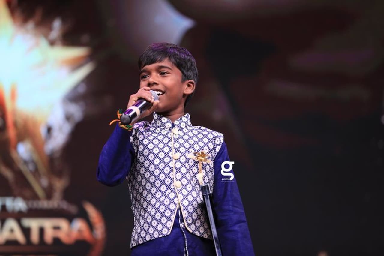 <p>விஜய் டிவி சூப்பர் சிங்கர் ஜூனியர் 6யில் அறிமுகம் ஆன பூவையார் சொத்து மதிப்புகள் தான் தெரிந்து கொள்ளப்போகிறோம் </p> <p>விஜய் டிவி சூப்பர் சிங்கர் ஜூனியர் 6யில் அறிமுகம் ஆன பூவையார் சொத்து மதிப்புகள் தான் தெரிந்து கொள்ளப்போகிறோம் </p>