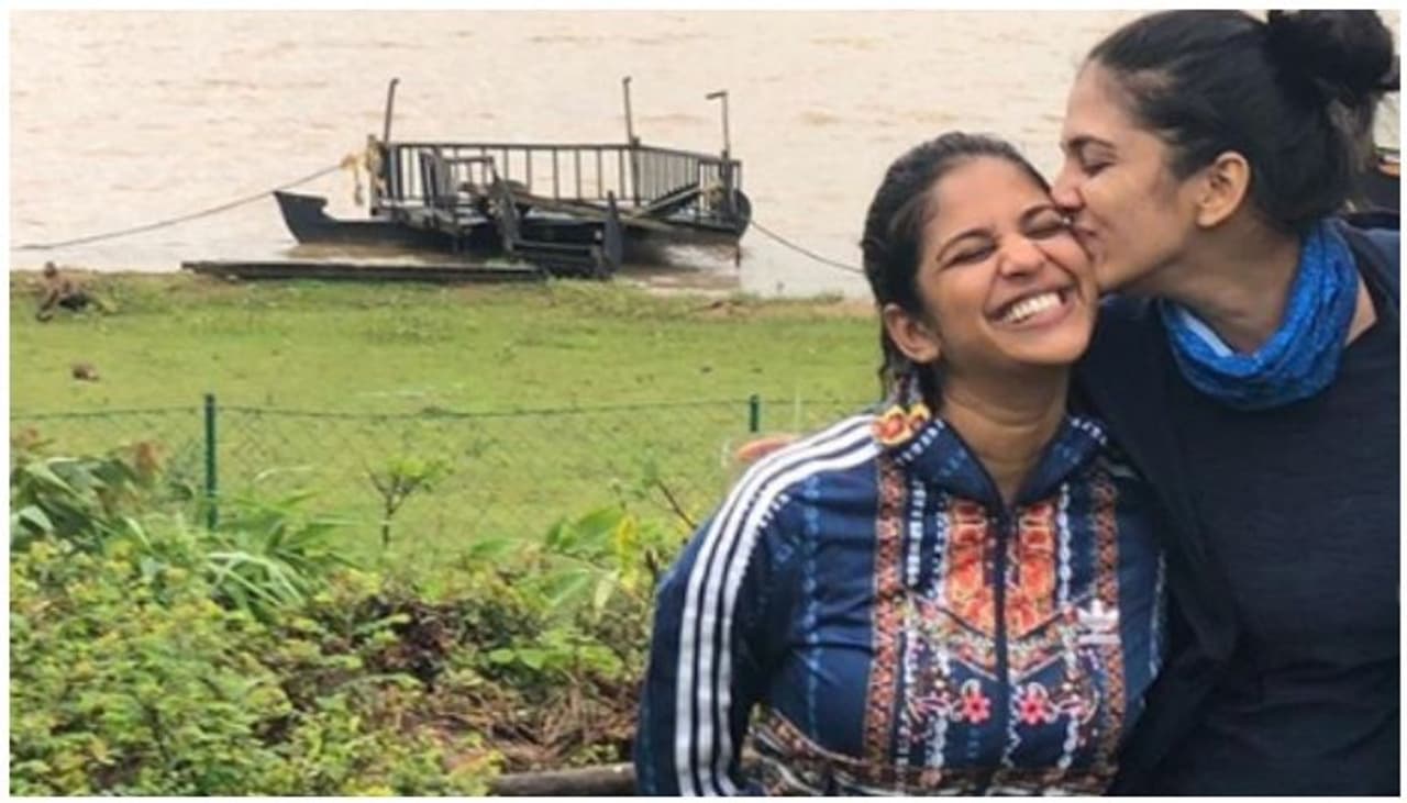 <p>നിങ്ങള്‍ എന്റെ ജീവിതത്തിലേക്ക് കൊണ്ടുവന്ന സ്‍നേഹവും വെളിച്ചവും ഇല്ലാതെ ഞാൻ എന്തു ചെയ്യുമെന്ന് സത്യമായിട്ടും അറിയില്ലെന്ന് സ്രിദ്ധ ആശംസയില്‍ പറയുന്നു.</p>