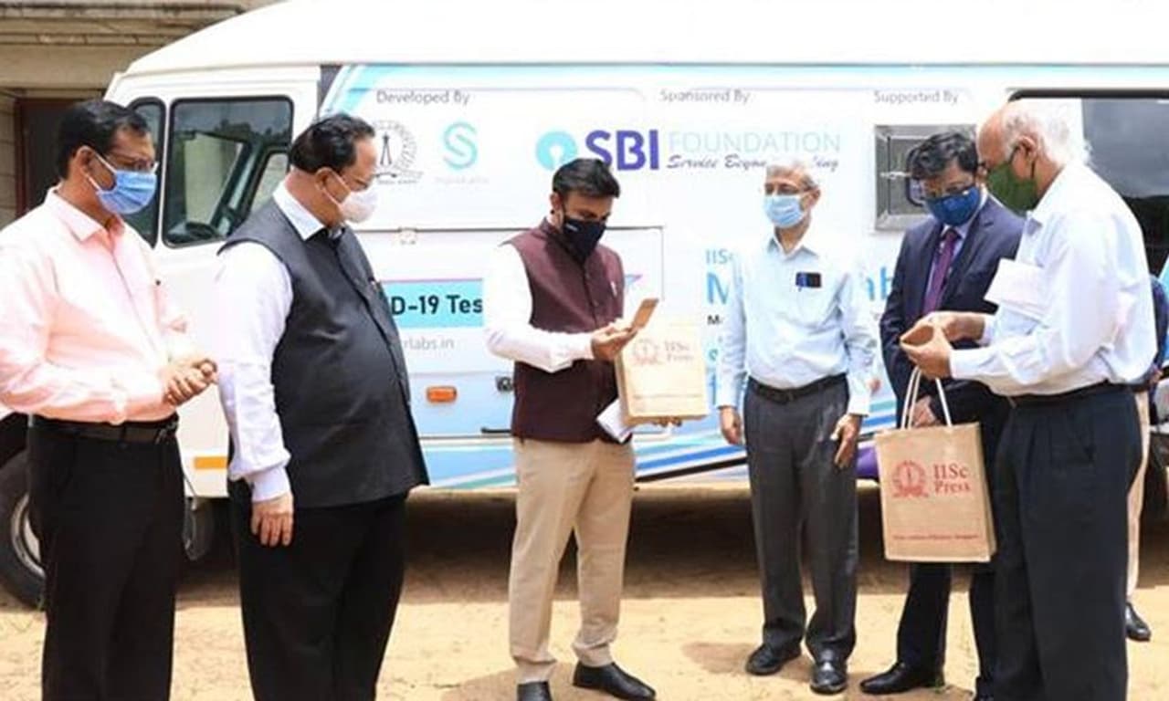 <p>Karnataka’s medical education minister Dr K Sudhakar inaugurated the state's first Indian Council of Medical Research (ICMR) approved mobile COVID 19 testing labs.<br /> </p> <p>Karnataka’s medical education minister Dr K Sudhakar inaugurated the state's first Indian Council of Medical Research (ICMR) approved mobile COVID 19 testing labs.<br /> </p>