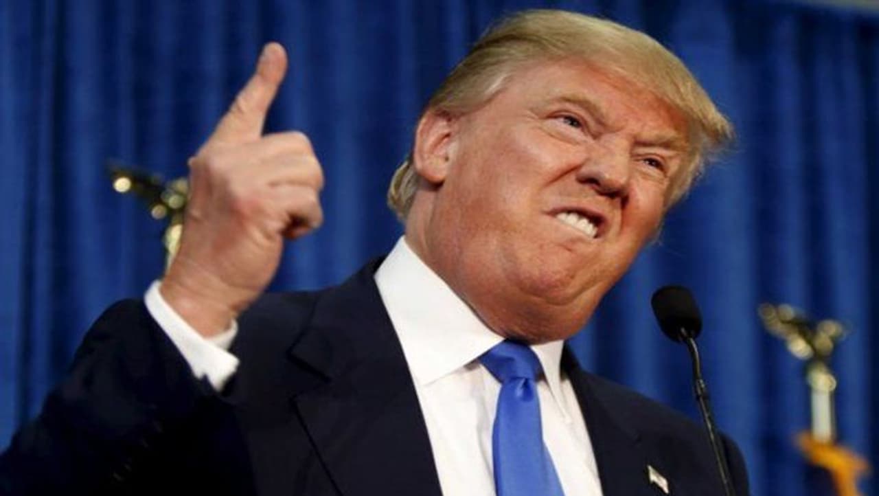 <p>US President Donald Trump on Thursday ruled out extending the September 15 deadline for Chinese video sharing social networking platform TikTok to either change its ownership to an American company or shut it down.</p> <p>US President Donald Trump on Thursday ruled out extending the September 15 deadline for Chinese video sharing social networking platform TikTok to either change its ownership to an American company or shut it down.</p>