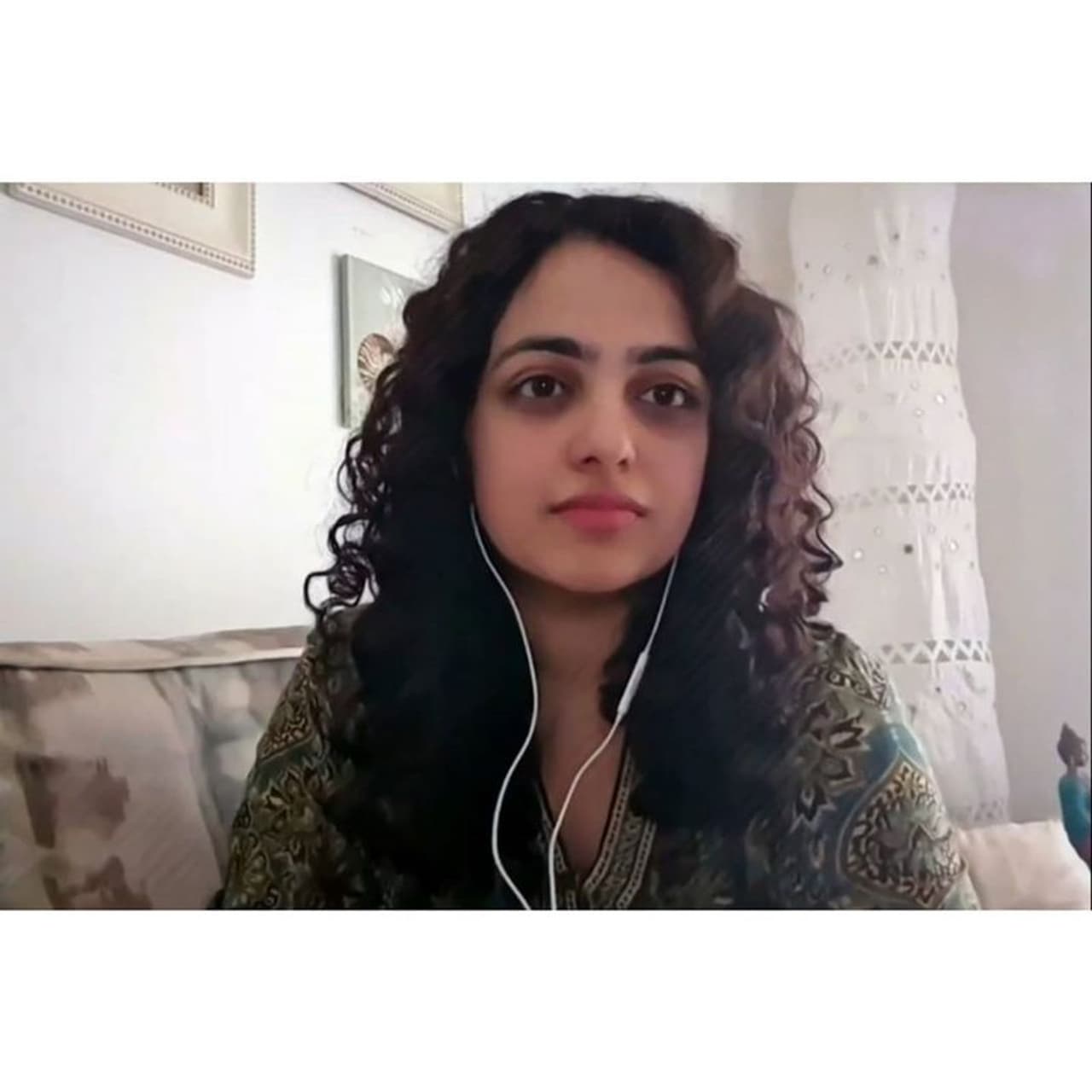 <p>ஊரடங்கு காலத்தில் நித்யாமேனன் செய்யும் சேட்டையை பாருங்க </p> <p>ஊரடங்கு காலத்தில் நித்யாமேனன் செய்யும் சேட்டையை பாருங்க </p>