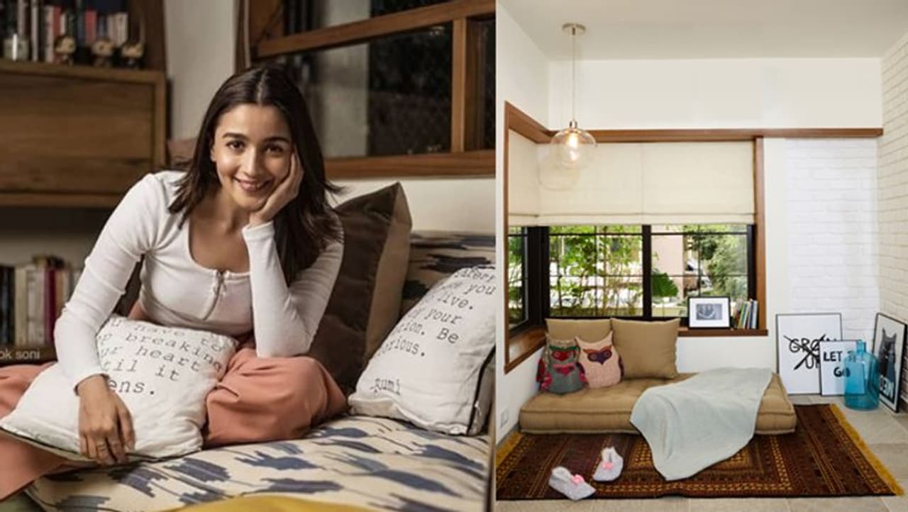 <p>ಅಲಿಯಾ ಮುಂಬೈನ ಜುಹು ಪ್ರದೇಶದಲ್ಲಿ ಸುಮಾರು 13 ಕೋಟಿಗಿಂತ ಹೆಚ್ಚು ಬೆಲೆಯ ಕನಸಿನ ಮನೆಯನ್ನು ಹೊಂದಿದ್ದಾಳೆ. .</p> <p>ಅಲಿಯಾ ಮುಂಬೈನ ಜುಹು ಪ್ರದೇಶದಲ್ಲಿ ಸುಮಾರು 13 ಕೋಟಿಗಿಂತ ಹೆಚ್ಚು ಬೆಲೆಯ ಕನಸಿನ ಮನೆಯನ್ನು ಹೊಂದಿದ್ದಾಳೆ. .</p>