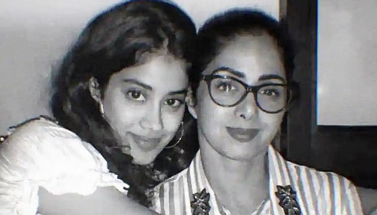 <p>Today is Bollywood actress Sridevi’s 57th birth anniversary. On the special day, actress Janhvi Kapoor shared a cute photo of the two of them.<br /> </p> <p>Today is Bollywood actress Sridevi’s 57th birth anniversary. On the special day, actress Janhvi Kapoor shared a cute photo of the two of them.<br /> </p>