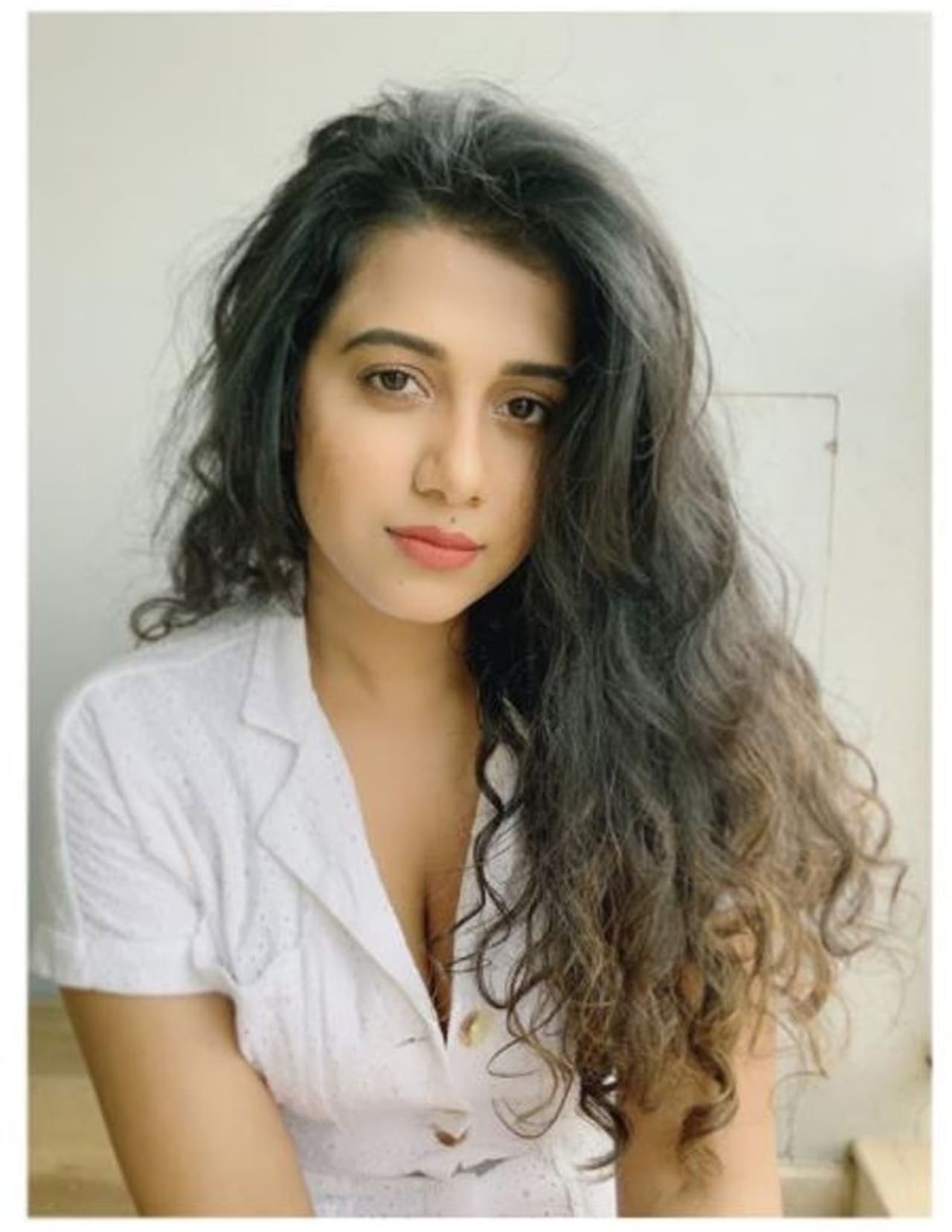 <p>ಶಿಲ್ಪಾ ಮಂಜುನಾಥ್ ಮೂಲತಃ ಬೆಂಗಳೂರಿನವರು, ಹುಟ್ಟಿದ್ದು ಮಾರ್ಚ್, 1992ರಲ್ಲಿ.</p> <p>ಶಿಲ್ಪಾ ಮಂಜುನಾಥ್ ಮೂಲತಃ ಬೆಂಗಳೂರಿನವರು, ಹುಟ್ಟಿದ್ದು ಮಾರ್ಚ್, 1992ರಲ್ಲಿ.</p>