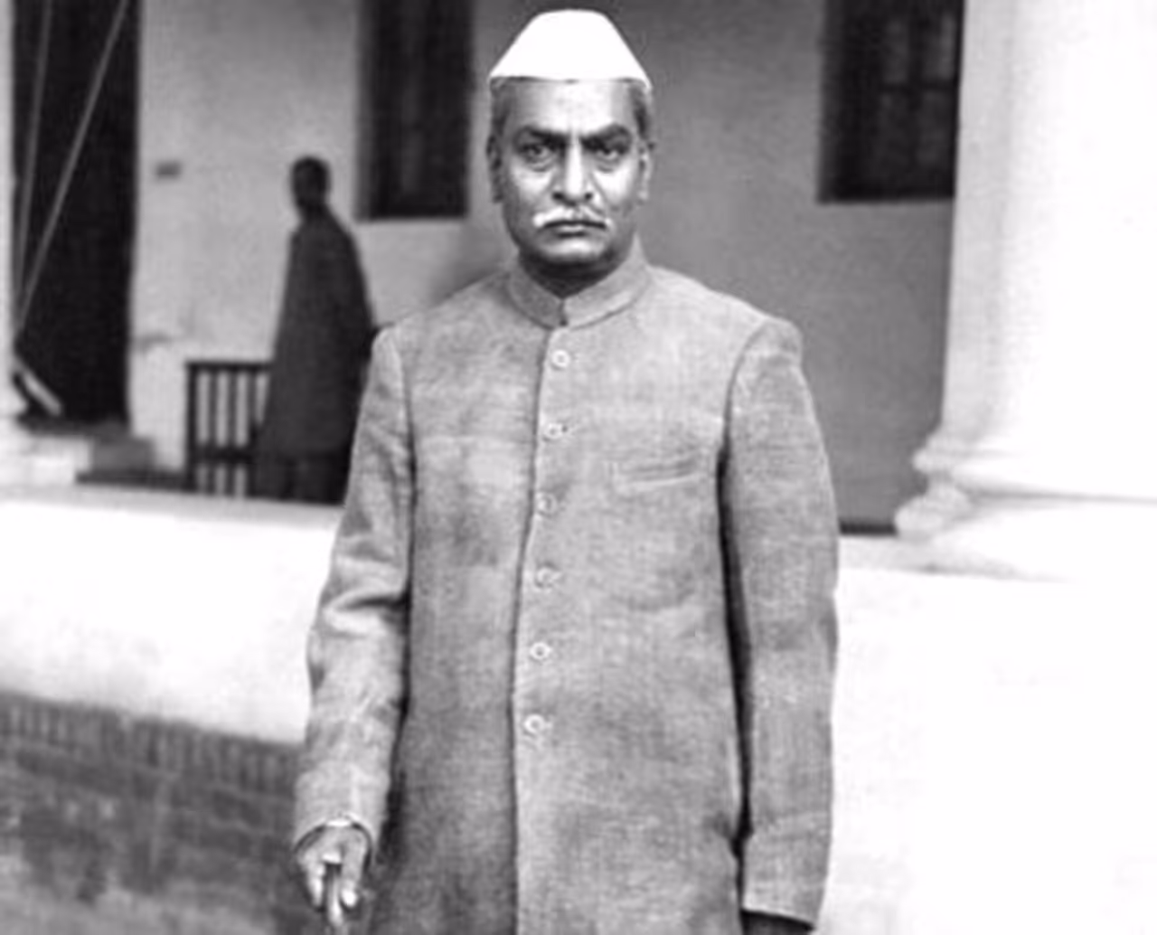 <p><strong>Rajendra Prasad (1884 – 1963):</strong> The first president of India, Rajendra Prasad was born on December 3, 1884. He held the office of the first President of India from 1950 to 1962. The guidelines set up by the President of India are still followed by the parliamentarians. He was also the recipient of the highest national honour, the Bharat Ratna, in 1962.</p> <p><strong>Rajendra Prasad (1884 – 1963):</strong> The first president of India, Rajendra Prasad was born on December 3, 1884. He held the office of the first President of India from 1950 to 1962. The guidelines set up by the President of India are still followed by the parliamentarians. He was also the recipient of the highest national honour, the Bharat Ratna, in 1962.</p>