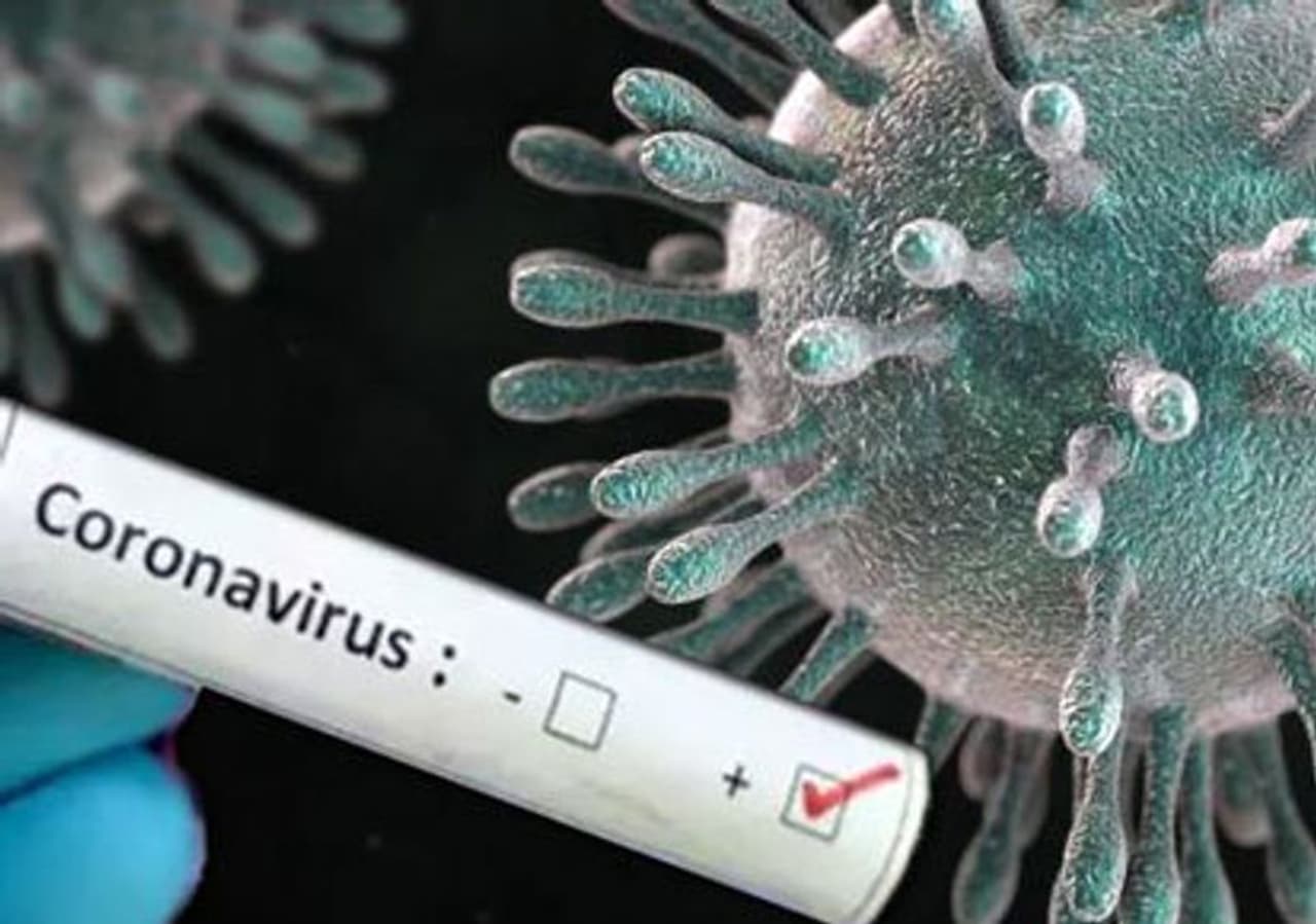 <p>India's COVID 19 tally zoomed past 29 lakh, a day after it crossed 28 lakh, with a single day spike of 68,898 infections, while the recoveries have increased to 21,58,946 on Friday, according to the Union health ministry data.</p>