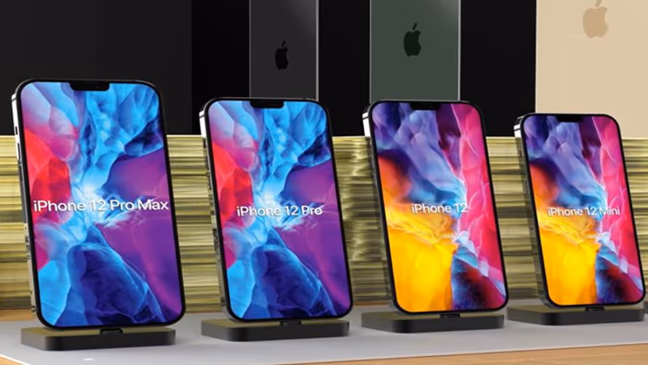 <p>ഏപ്രിലില്‍ ആപ്പിള്‍ ഐഫോണ്‍ എസ്ഇ അവതരിപ്പിച്ചതിനുശേഷം ഇത് രണ്ടാമത്തെ ഐഫോണ്‍ ലോഞ്ചാകും. കഴിഞ്ഞ കുറച്ച് മാസങ്ങളായി ആപ്പിള്‍ മാക്ബുക്ക്, ഐപാഡ്, ഐമാക് മോഡലുകളും പുതുക്കിയിട്ടുണ്ട്. എന്നാല്‍ എല്ലാ കണ്ണുകളും ഐഫോണ്‍ 12 ലോഞ്ചിങ്ങിലായിരിക്കും, കാരണം ഇത് ഈ വര്‍ഷത്തെ അവസാനത്തെ പ്രധാന സ്മാര്‍ട്ട്‌ഫോണ്‍ ലോഞ്ച് ഇവന്റായി മാറിയേക്കാം. ഏതാനും ആഴ്ചകള്‍ക്കുള്ളില്‍ ആപ്പിള്‍ ഐഫോണ്‍ 12 സീരീസ് ആരംഭിച്ചുകഴിഞ്ഞാല്‍ എല്ലാ അഭ്യൂഹങ്ങളും അവസാനിക്കും. എന്നാല്‍ അതിനുമുമ്പ്, പുതിയ ഐഫോണുകളില്‍ നിന്ന് എന്താണ് പ്രതീക്ഷിക്കുന്നതെന്ന് നോക്കാം.</p>