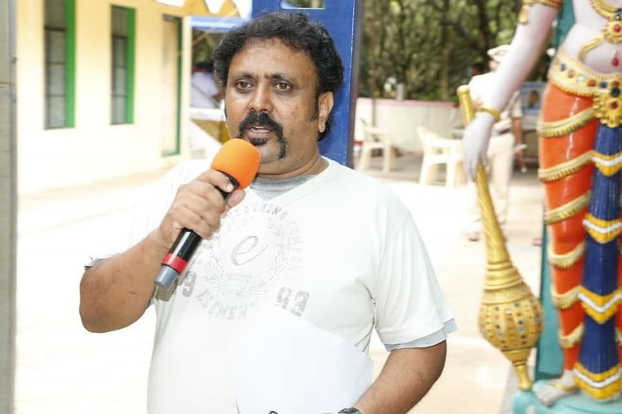 <p>AMR ರಮೇಶ್‌ ನಿರ್ದೇಶನ ವೆಬ್‌ಸೀರಿಸ್‌ 'ವೀರಪ್ಪನ್'</p>