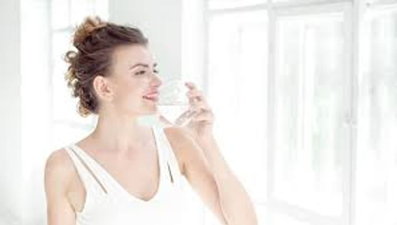 <p>No more headaches: </p><p> </p><p>Dehydration is the number one reason why we all suffer from headaches. Hence it is essential to rehydrate yourself as soon as you wake up. A glass or two will help you kick start the day. </p><p> </p> <p>No more headaches: </p><p> </p><p>Dehydration is the number one reason why we all suffer from headaches. Hence it is essential to rehydrate yourself as soon as you wake up. A glass or two will help you kick start the day. </p><p> </p>
