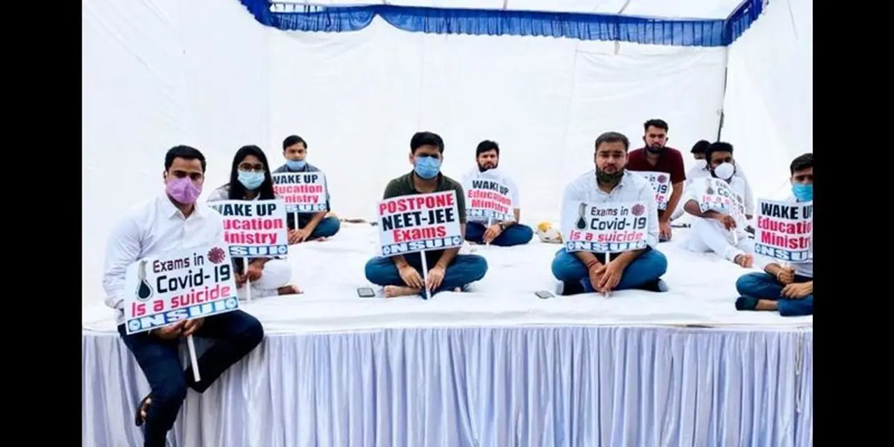 <p>Members of the Congress affiliated NSUI on Wednesday began an indefinite hunger strike demanding the postponement of the NEET JEE and fee waiver for six months for students during the pandemic.</p>